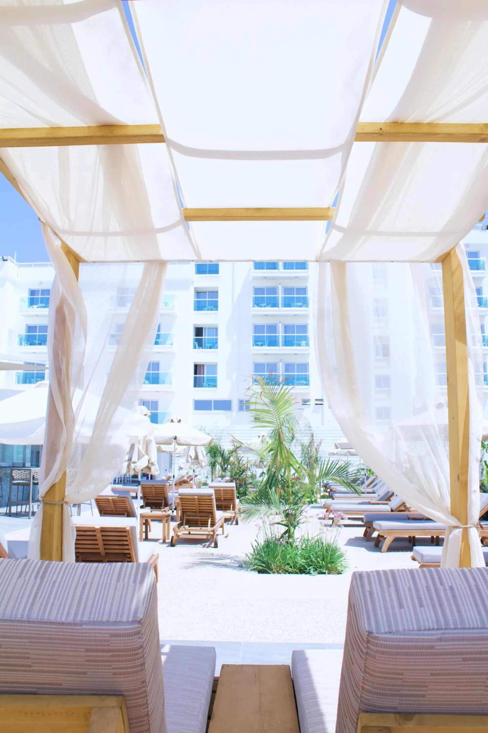 Patio in Kapetanios Bay Hotel Protaras