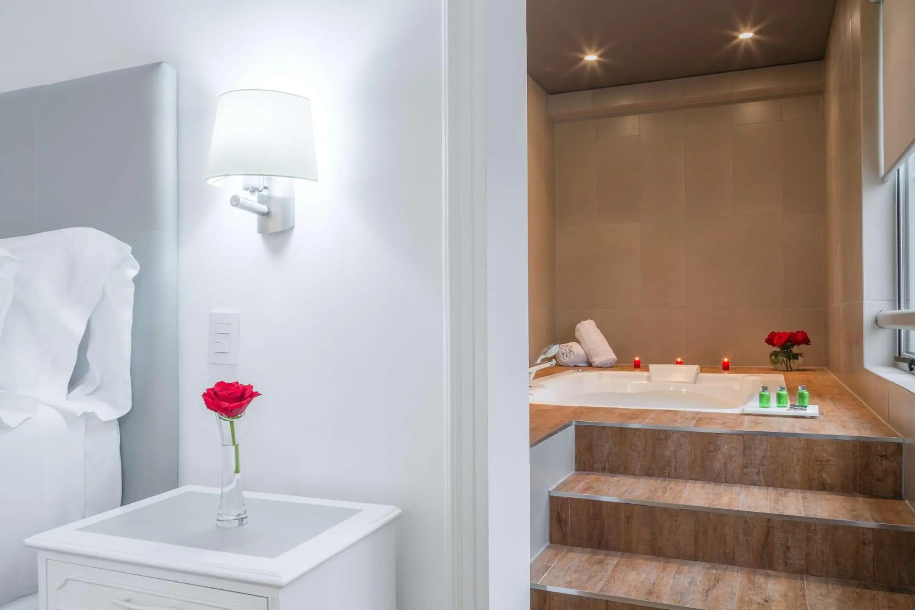 Photo of the whole room in NH Collection Plaza Santiago Photo of the whole room in NH Collection Plaza Santiago