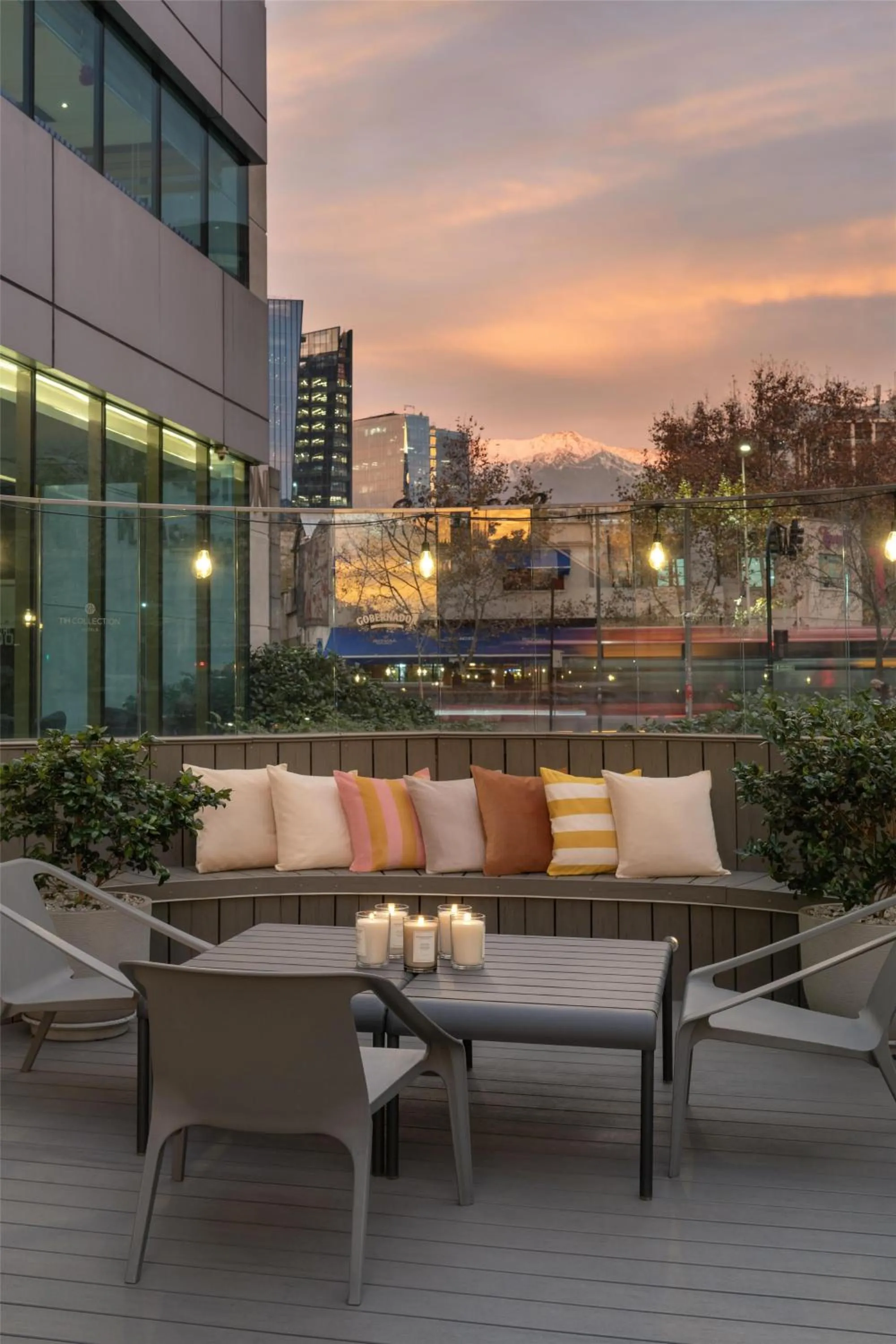 Property building in NH Collection Plaza Santiago