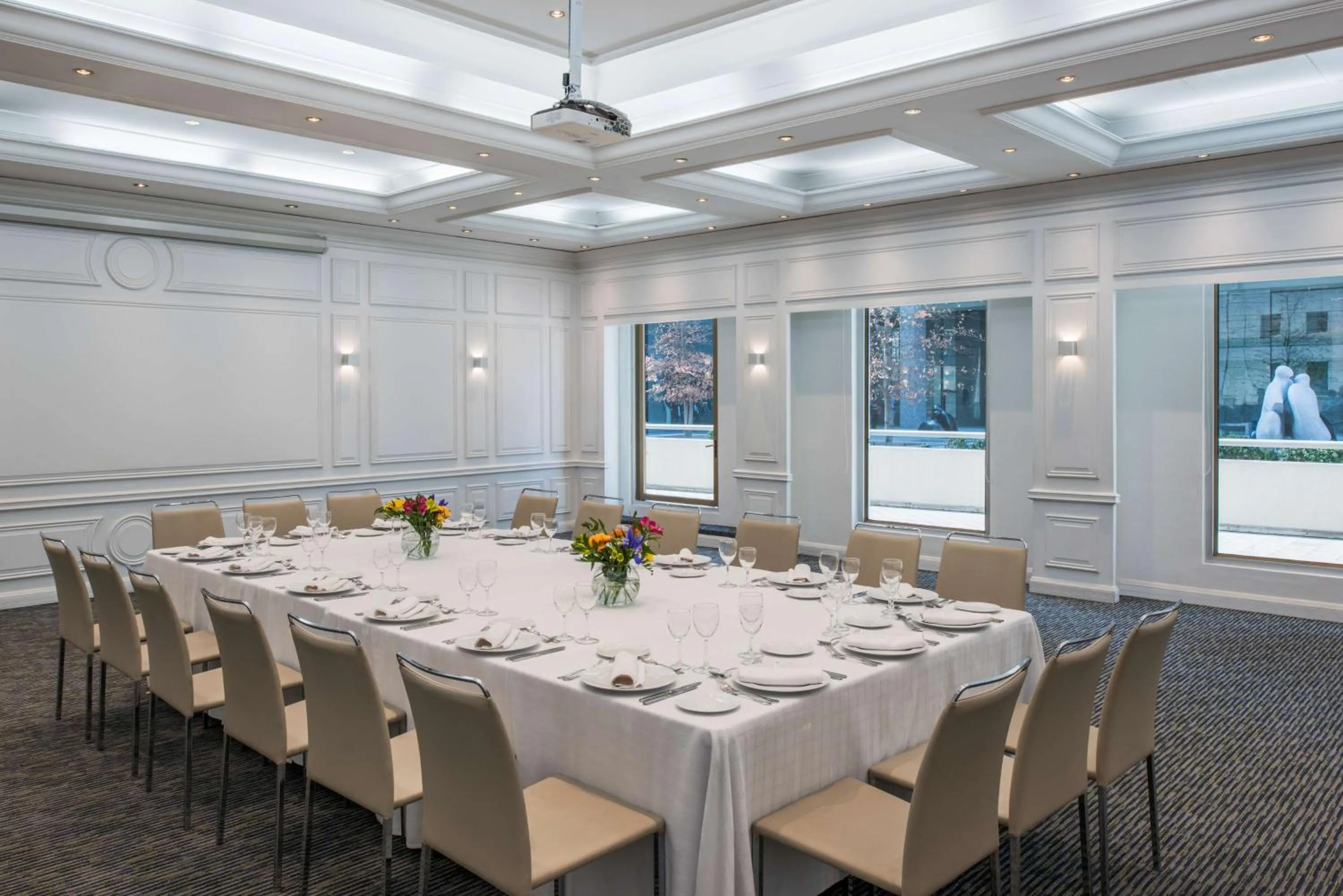 Meeting/conference room in NH Collection Plaza Santiago