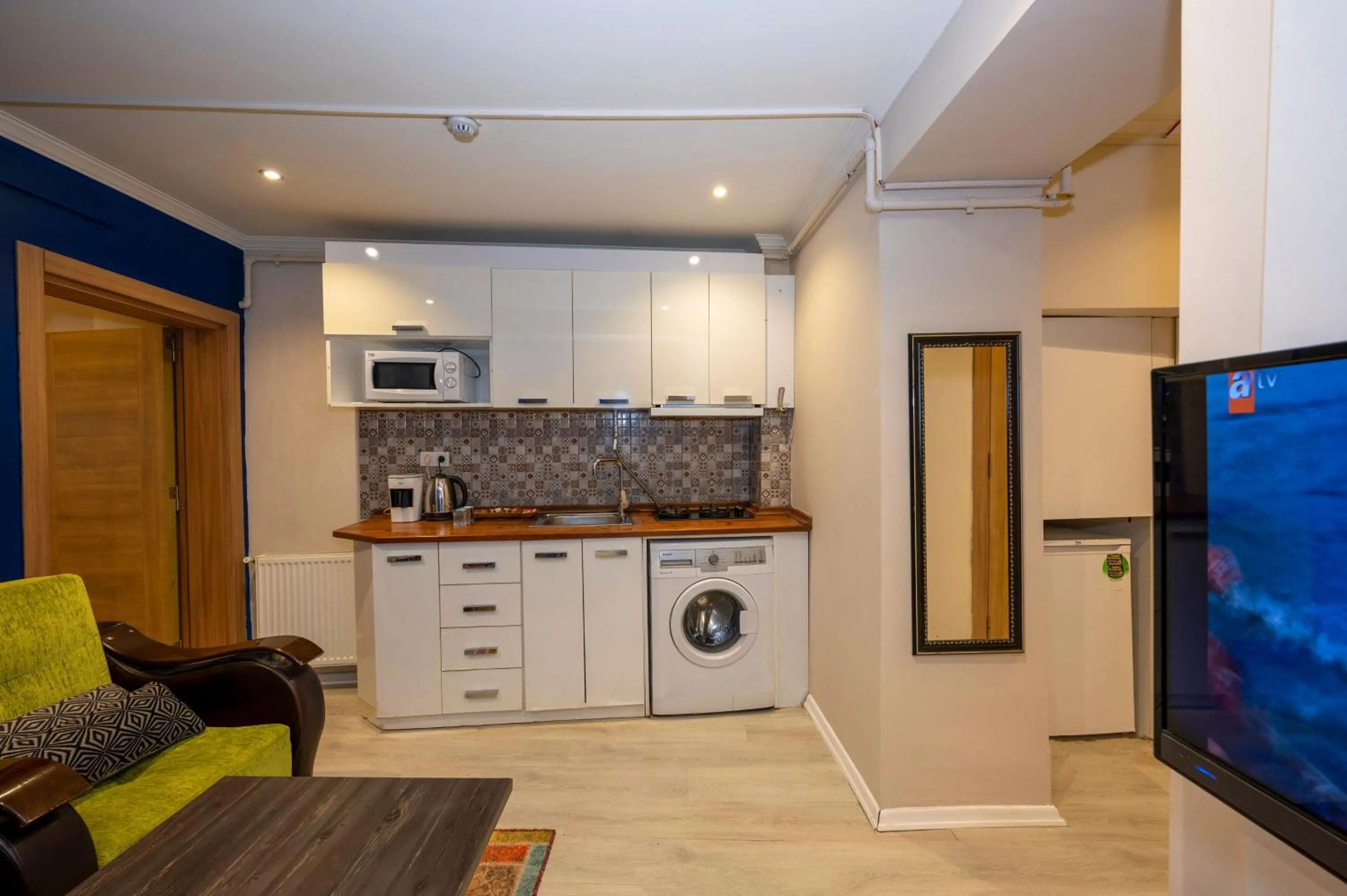 Kitchen or kitchenette in Marida Suit - Istanbul Taksim