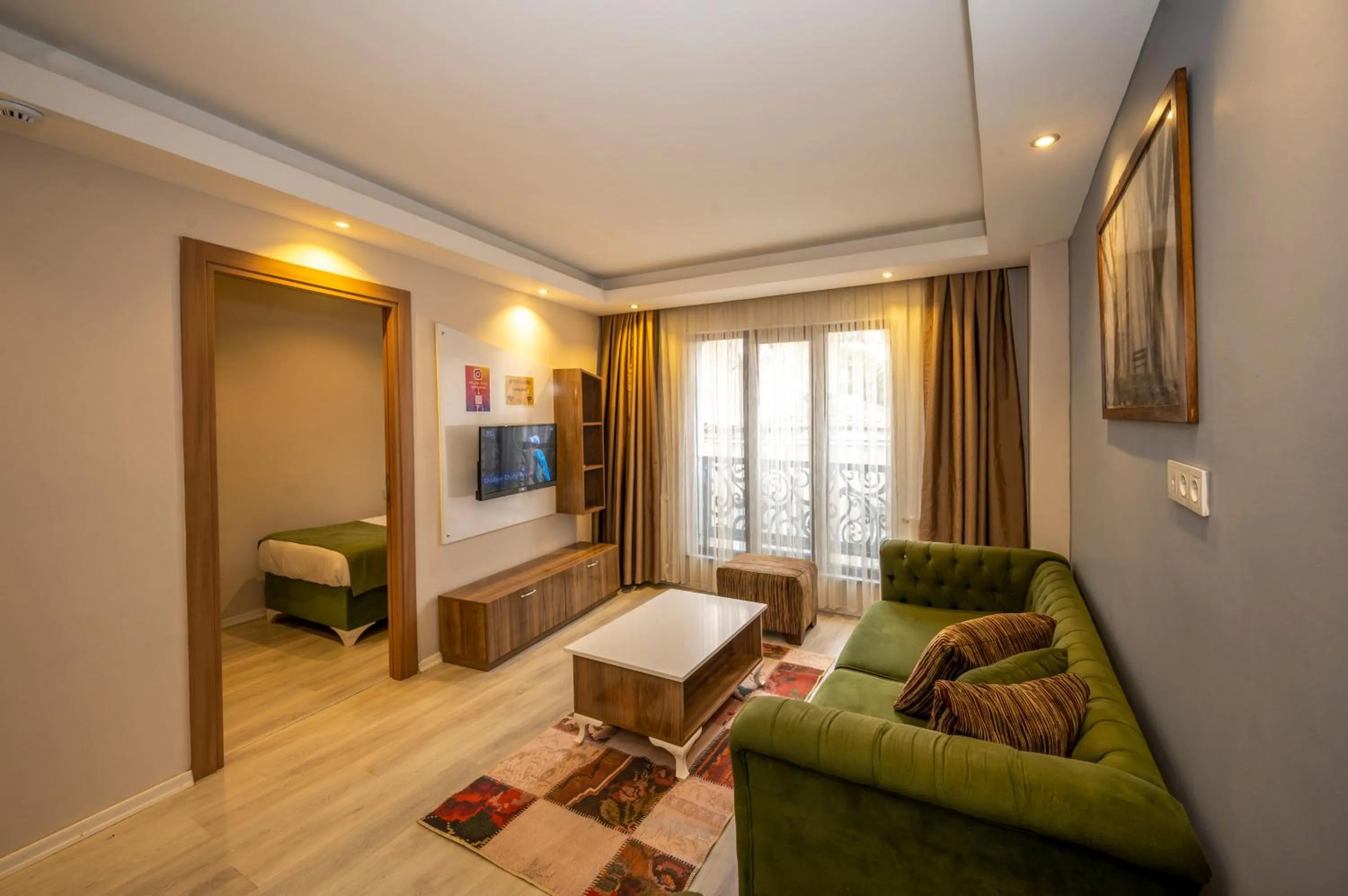 TV and multimedia, Bed in Marida Suit - Istanbul Taksim