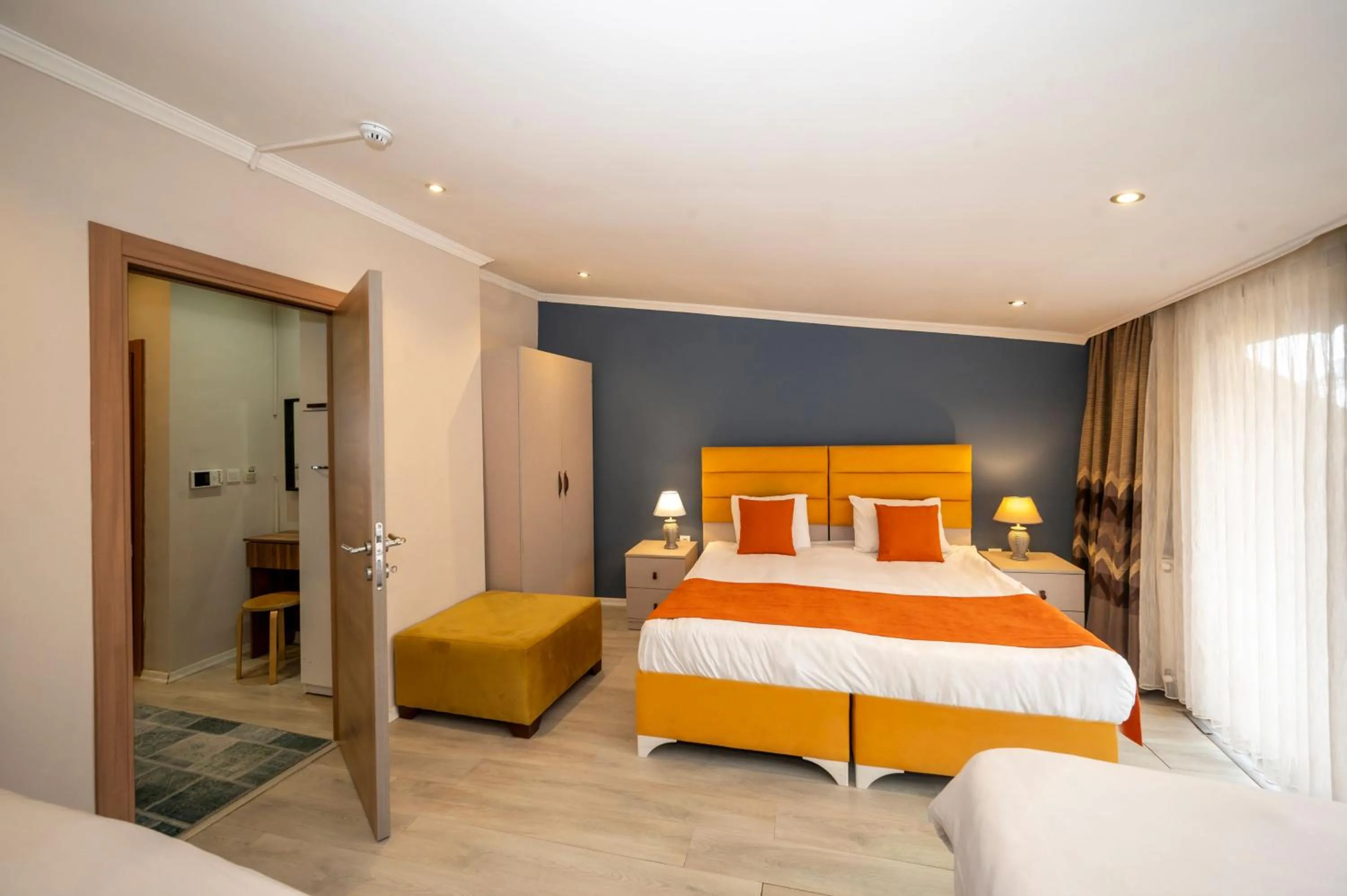 Bed in Marida Suit - Istanbul Taksim