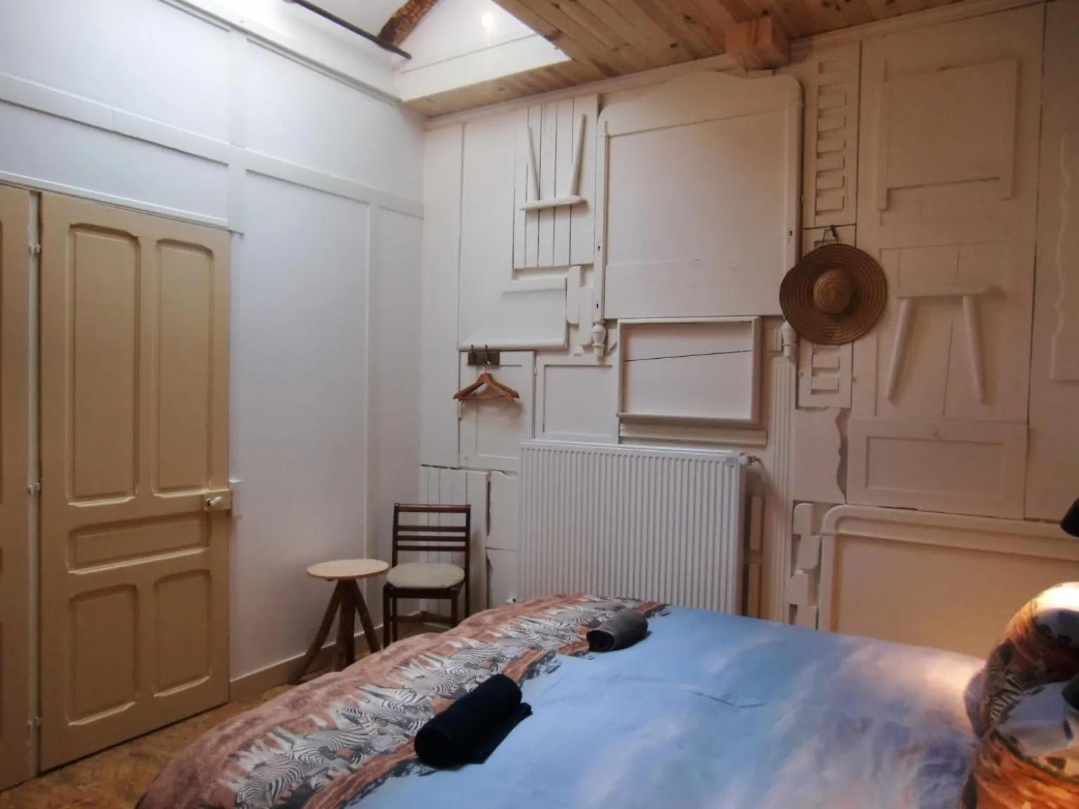 Bed in Chambre&Table d'hotes PtitMonde