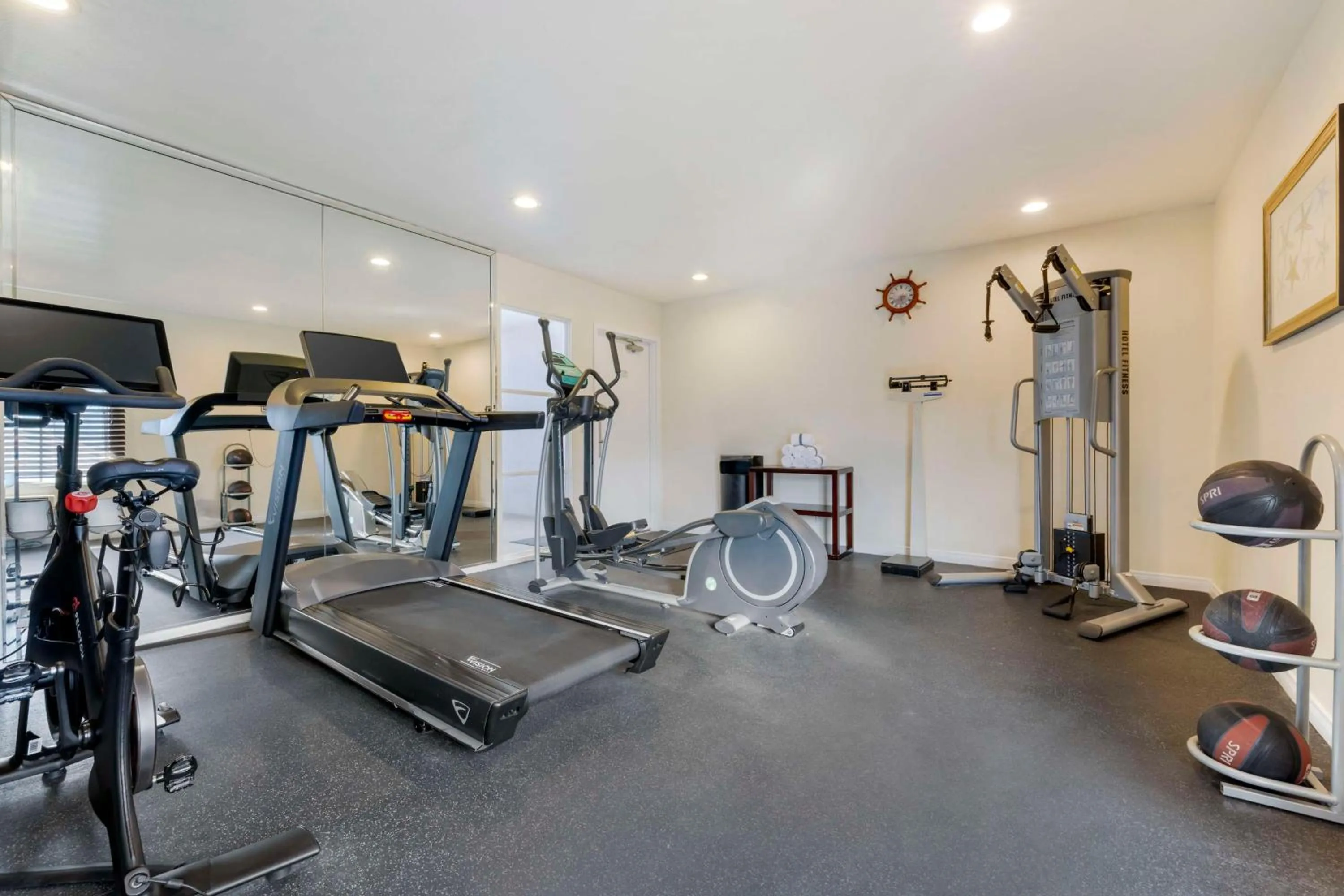 Fitness centre/facilities in Best Western Plus Marina Shores Hotel
