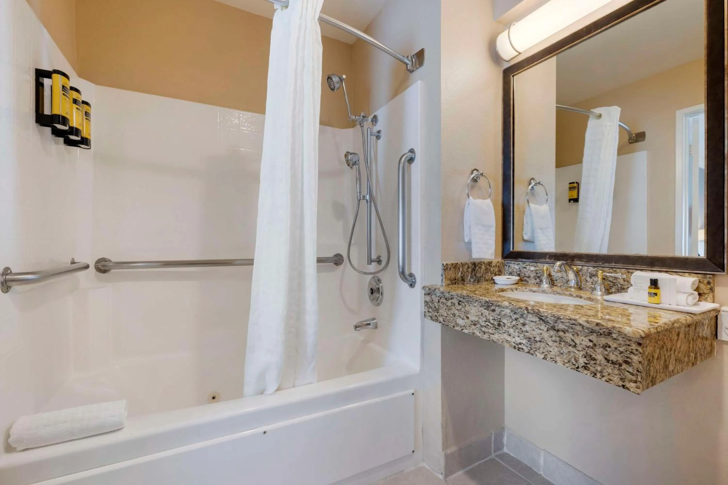 Bathroom in Best Western Plus Marina Shores Hotel