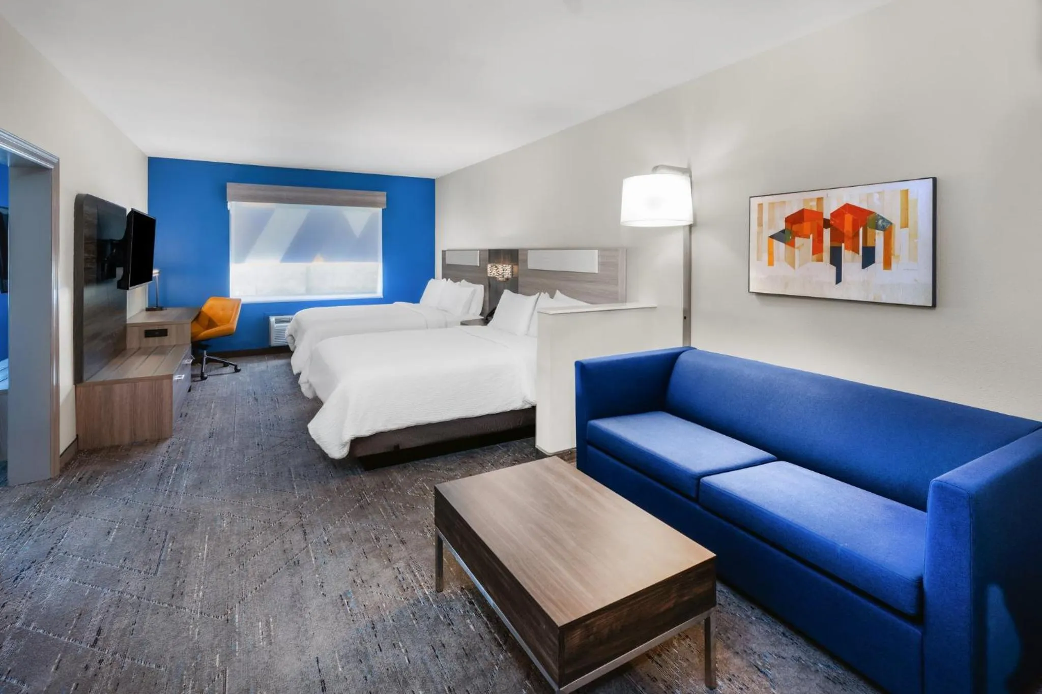 Photo of the whole room, Bed in Holiday Inn Express Hotel & Suites Henderson - Traffic Star by IHG