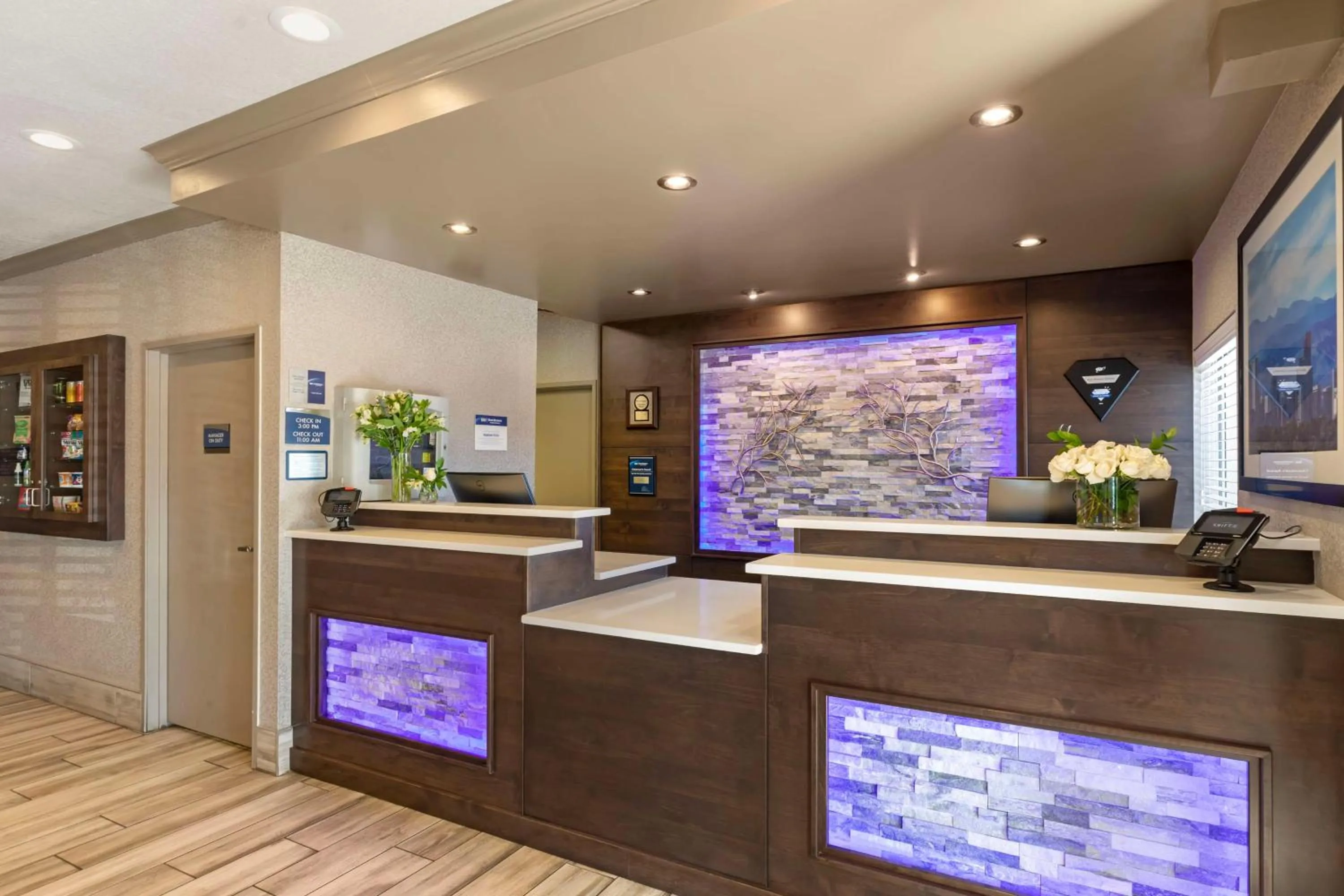 Lobby or reception in Best Western Greeley