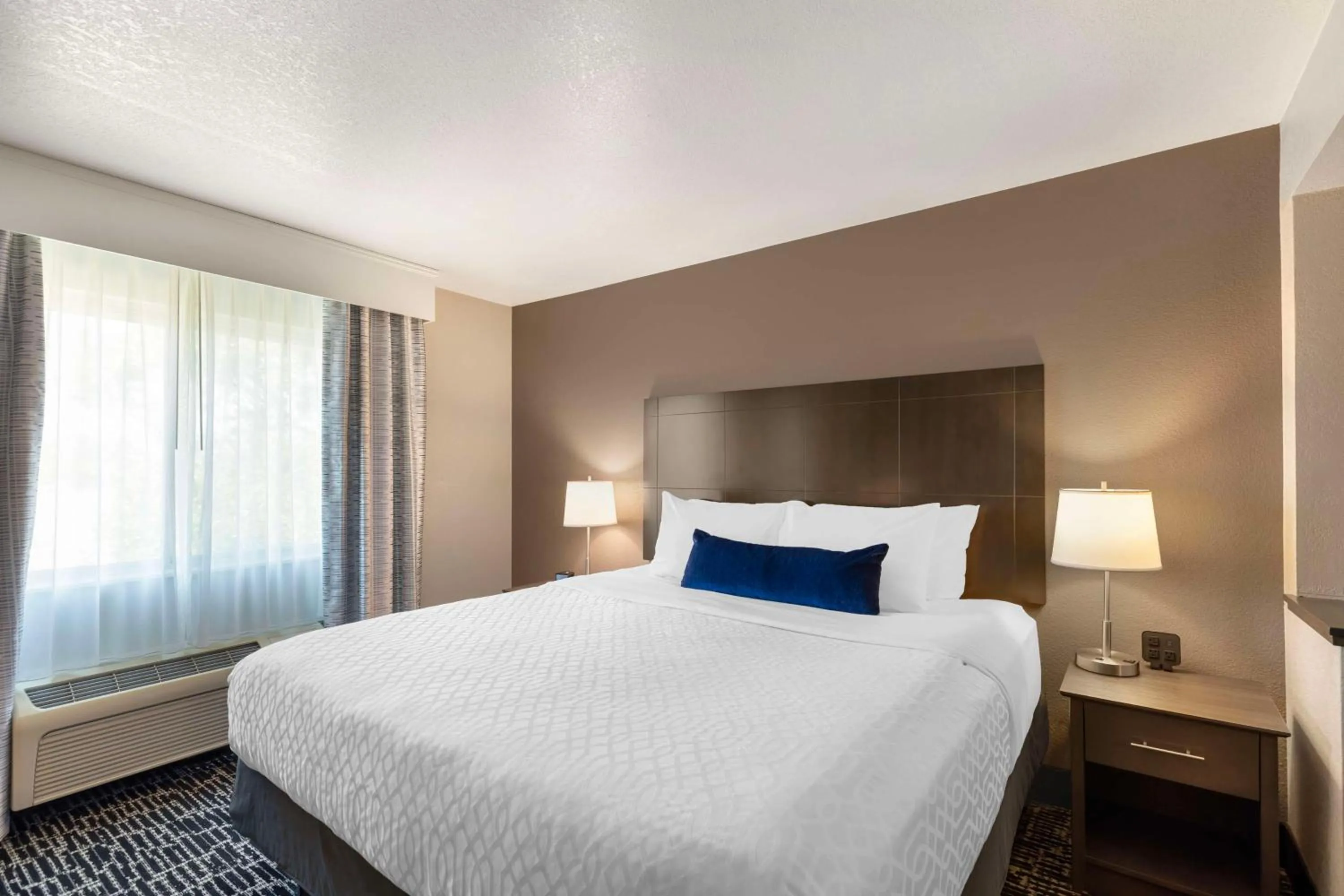 Bedroom, Bed in Best Western Greeley