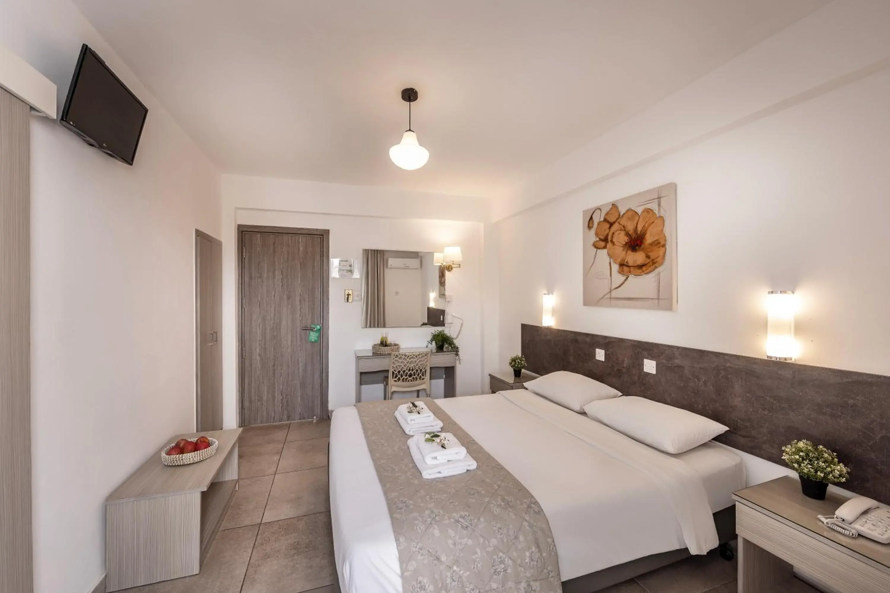 Bed in Cactus Bed in Cactus