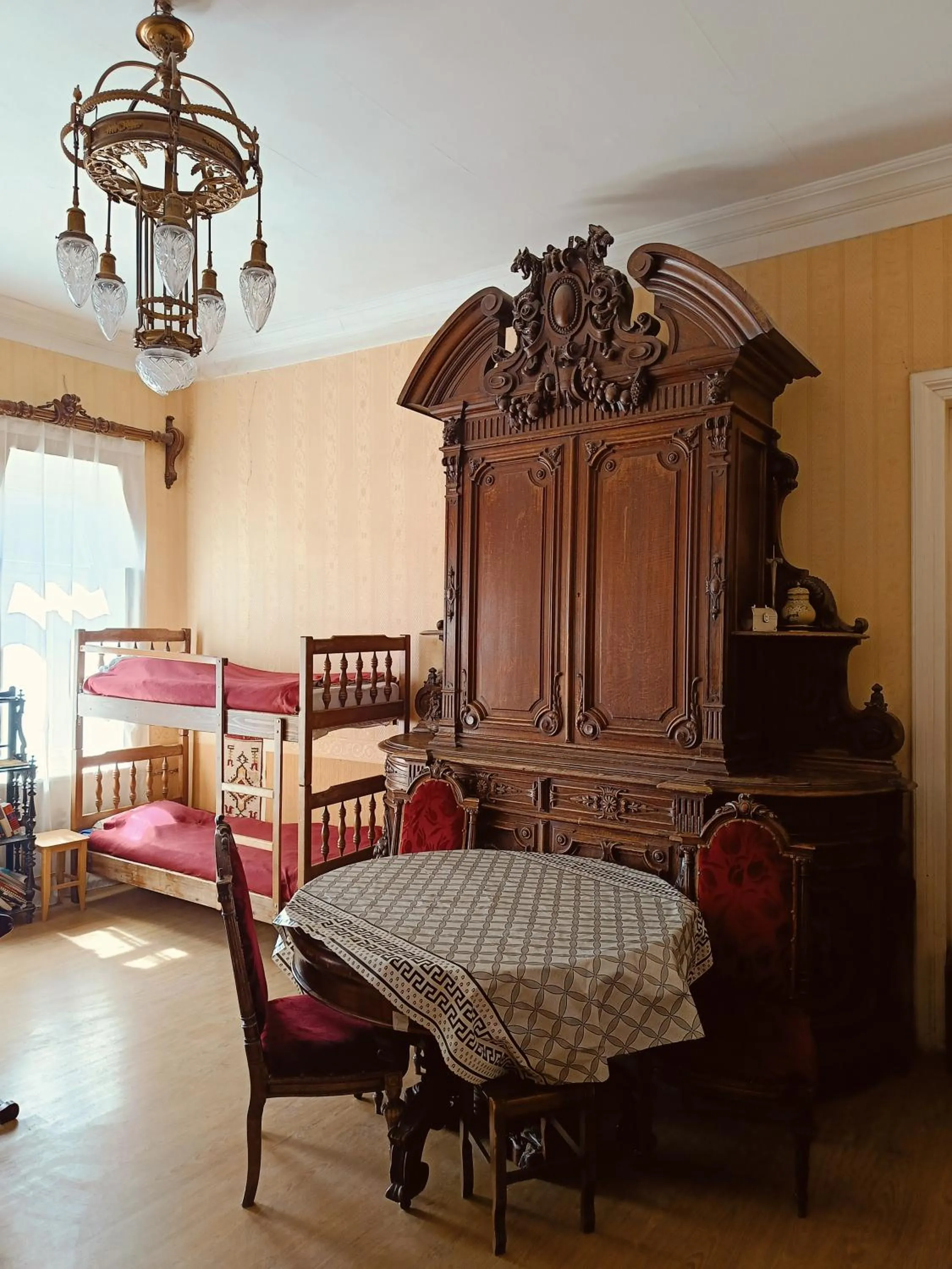Single Bed in 10-Bed Dormitory Room in Guest House Irina Tbilisi