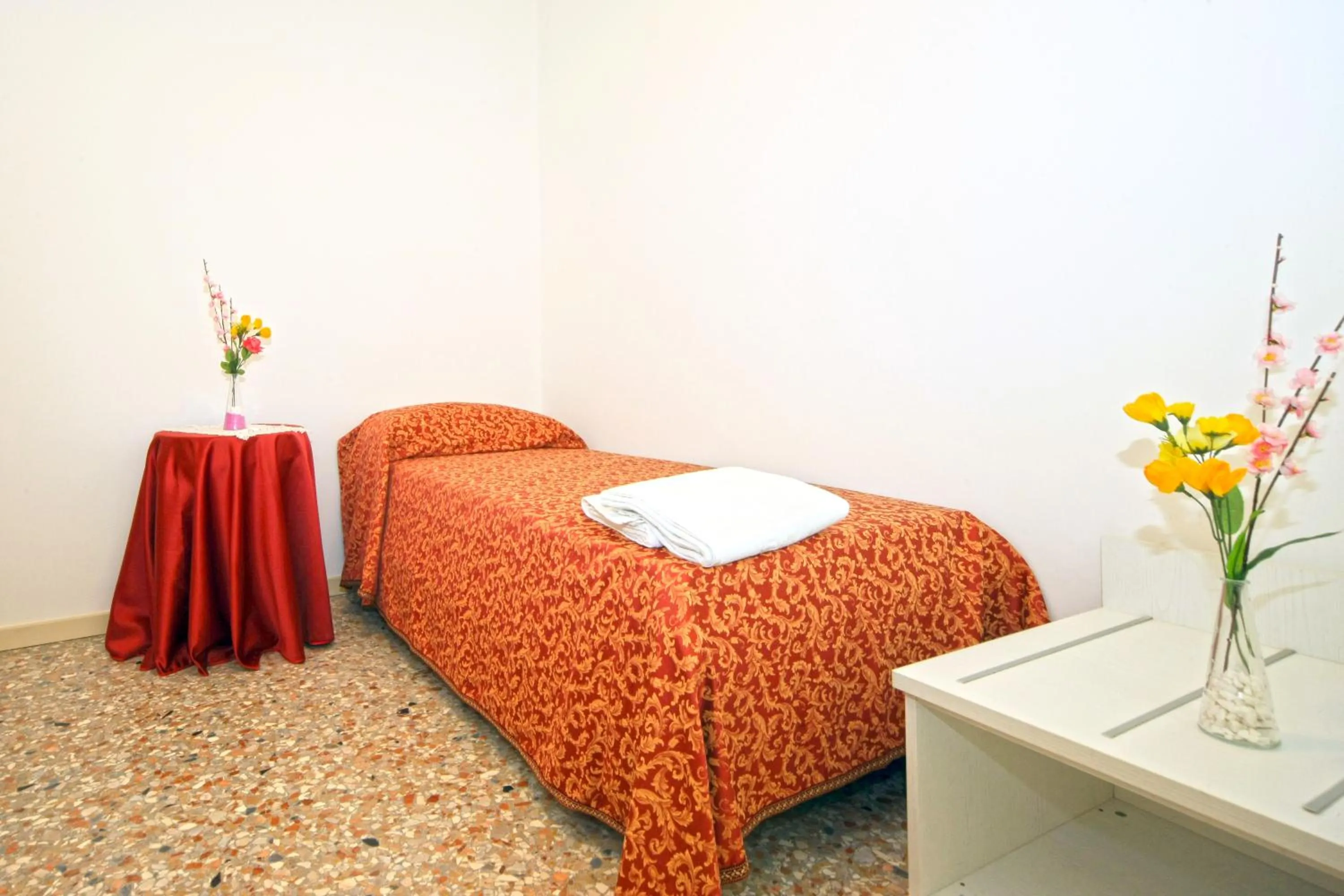 Photo of the whole room, Bed in B&B Rialto Dream