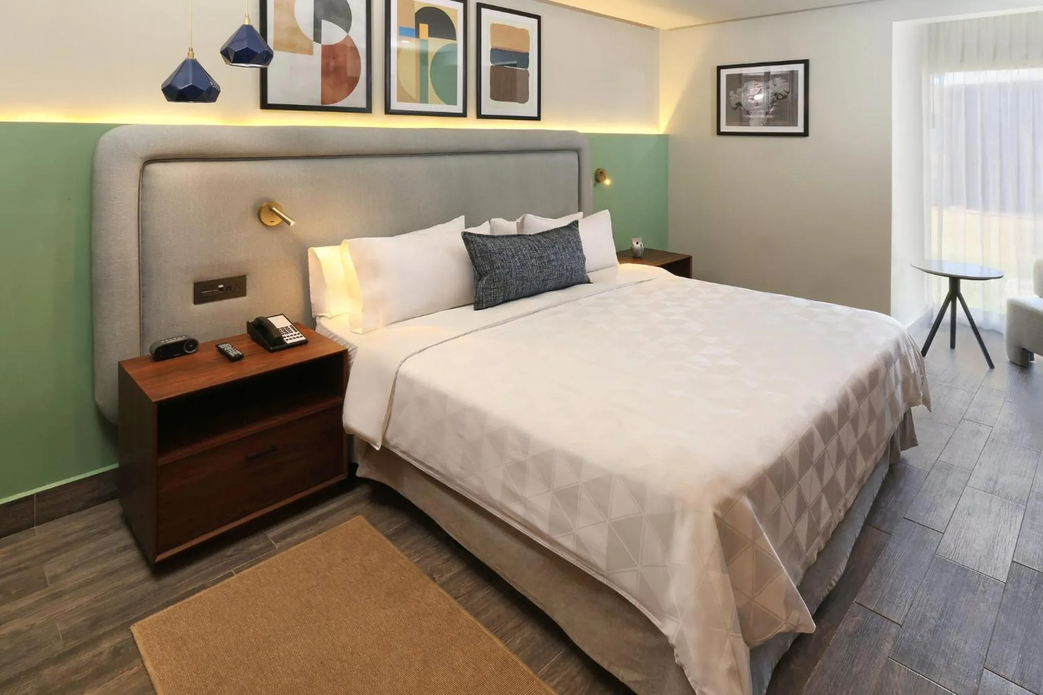 Photo of the whole room, Bed in voco Hermosillo by IHG