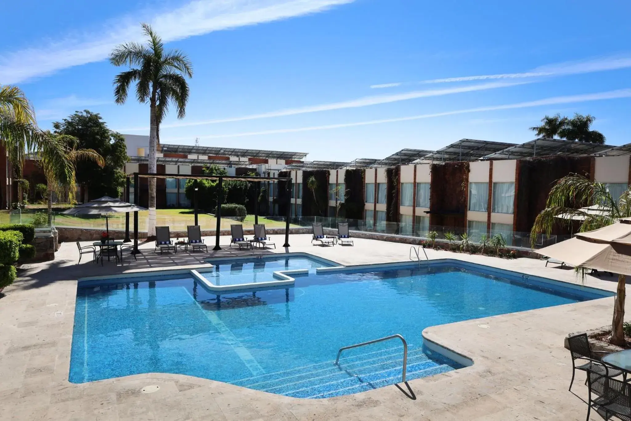 Swimming pool in voco Hermosillo by IHG Swimming pool in voco Hermosillo by IHG