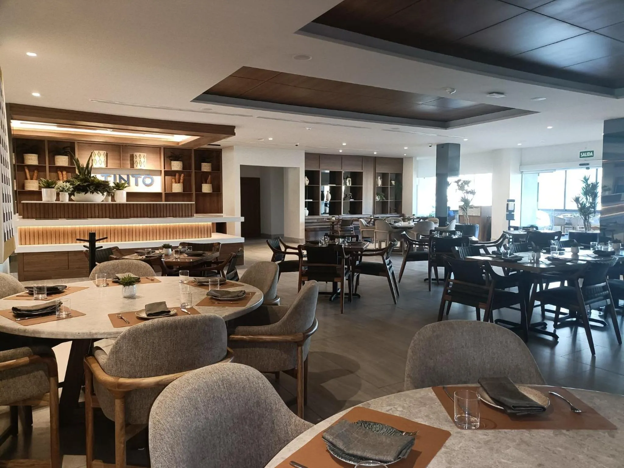 Restaurant/places to eat in voco Hermosillo by IHG