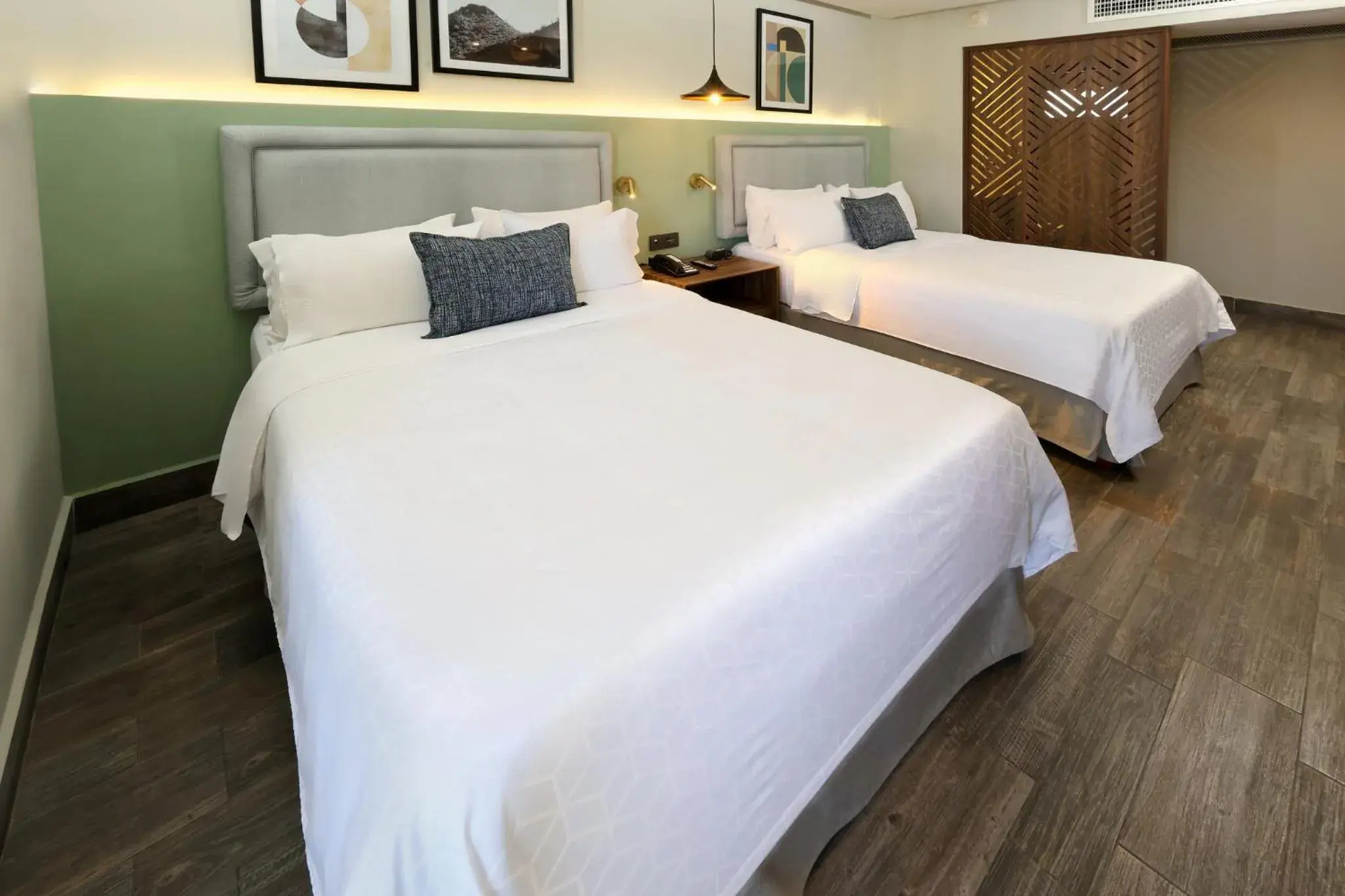 Premium Queen Room with Two Queen Beds in voco Hermosillo by IHG Premium Queen Room with Two Queen Beds in voco Hermosillo by IHG