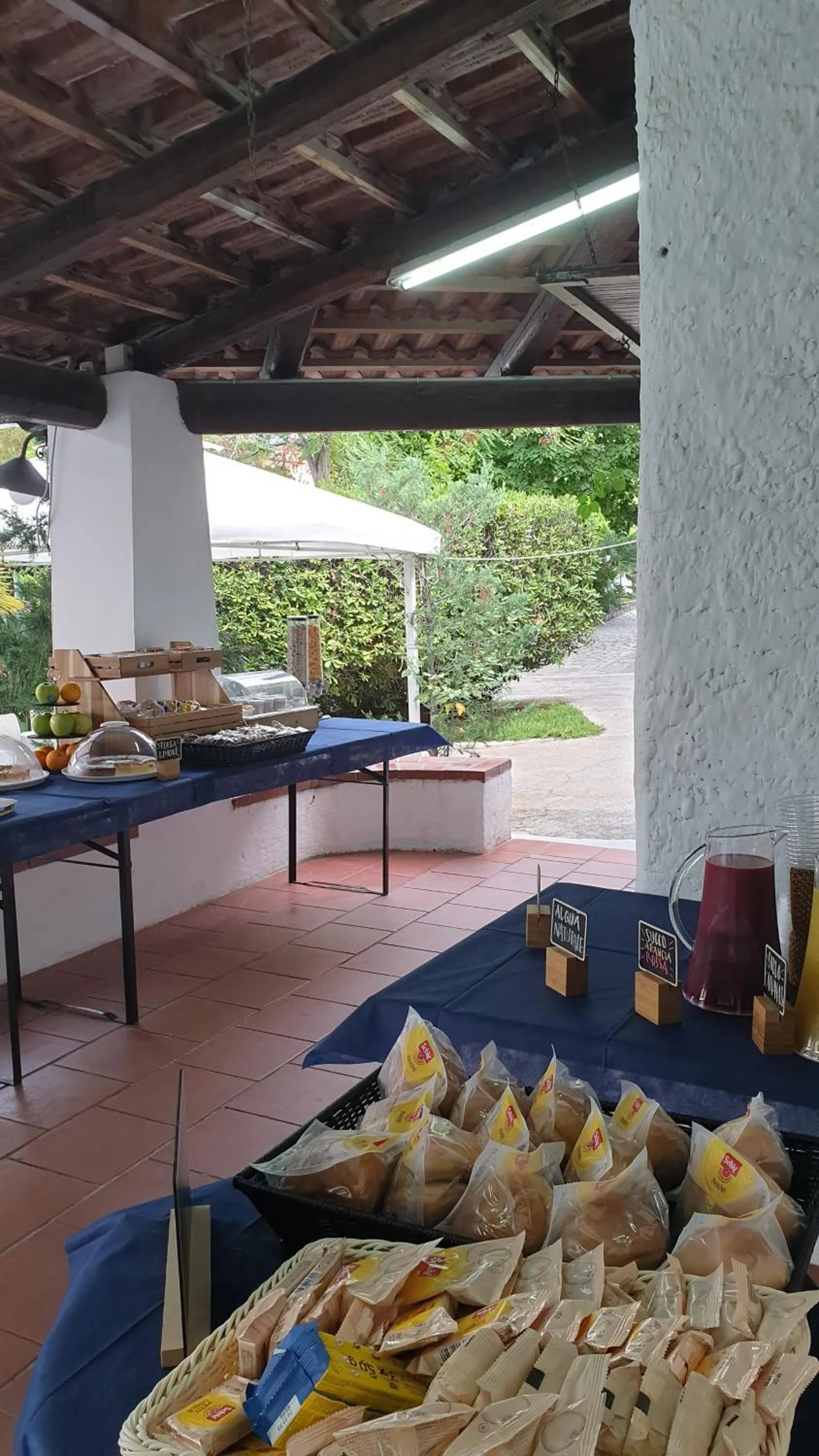 Breakfast in Macinelle