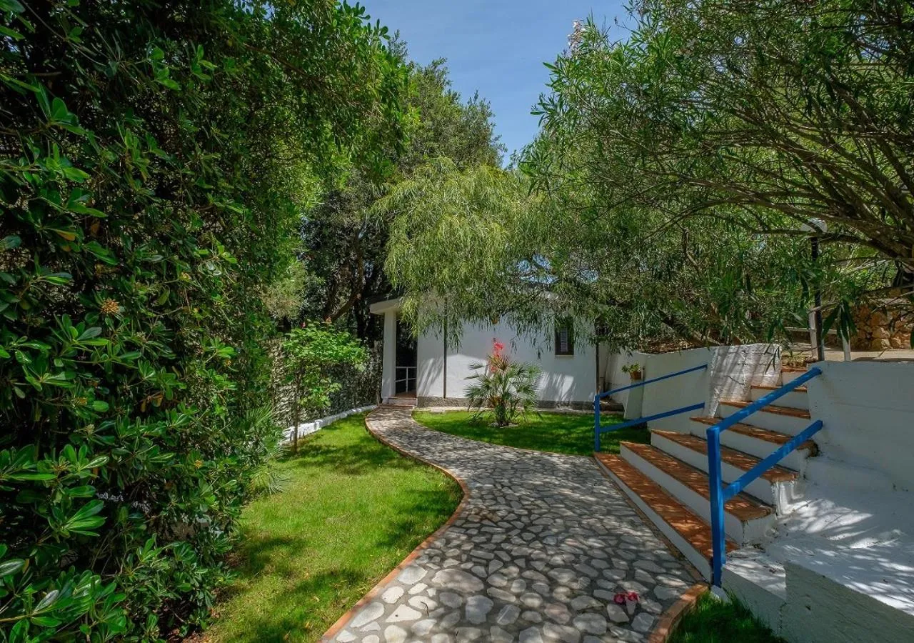 Patio in Macinelle