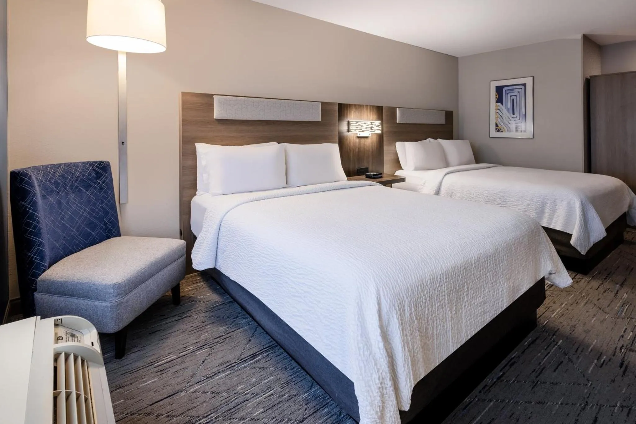 Photo of the whole room, Bed in Holiday Inn Express Hotel & Suites Jackson - Flowood by IHG