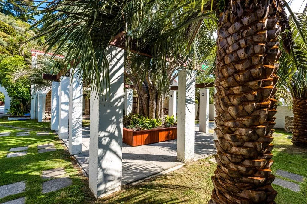 Onetangi Beach Apartments