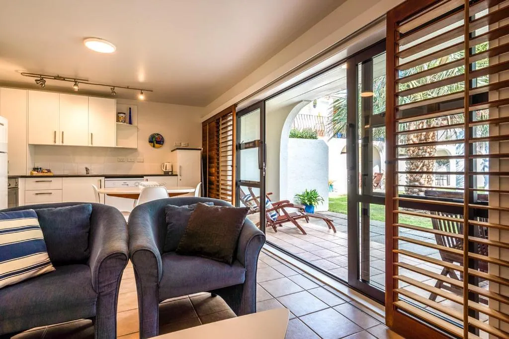 Onetangi Beach Apartments