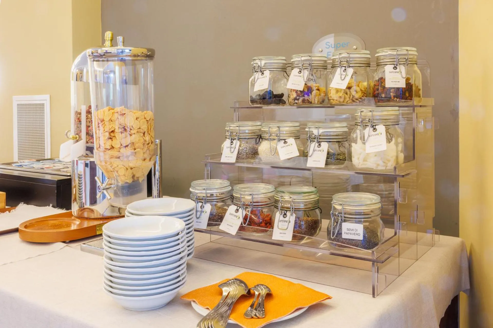 Buffet breakfast in Hotel Paradiso