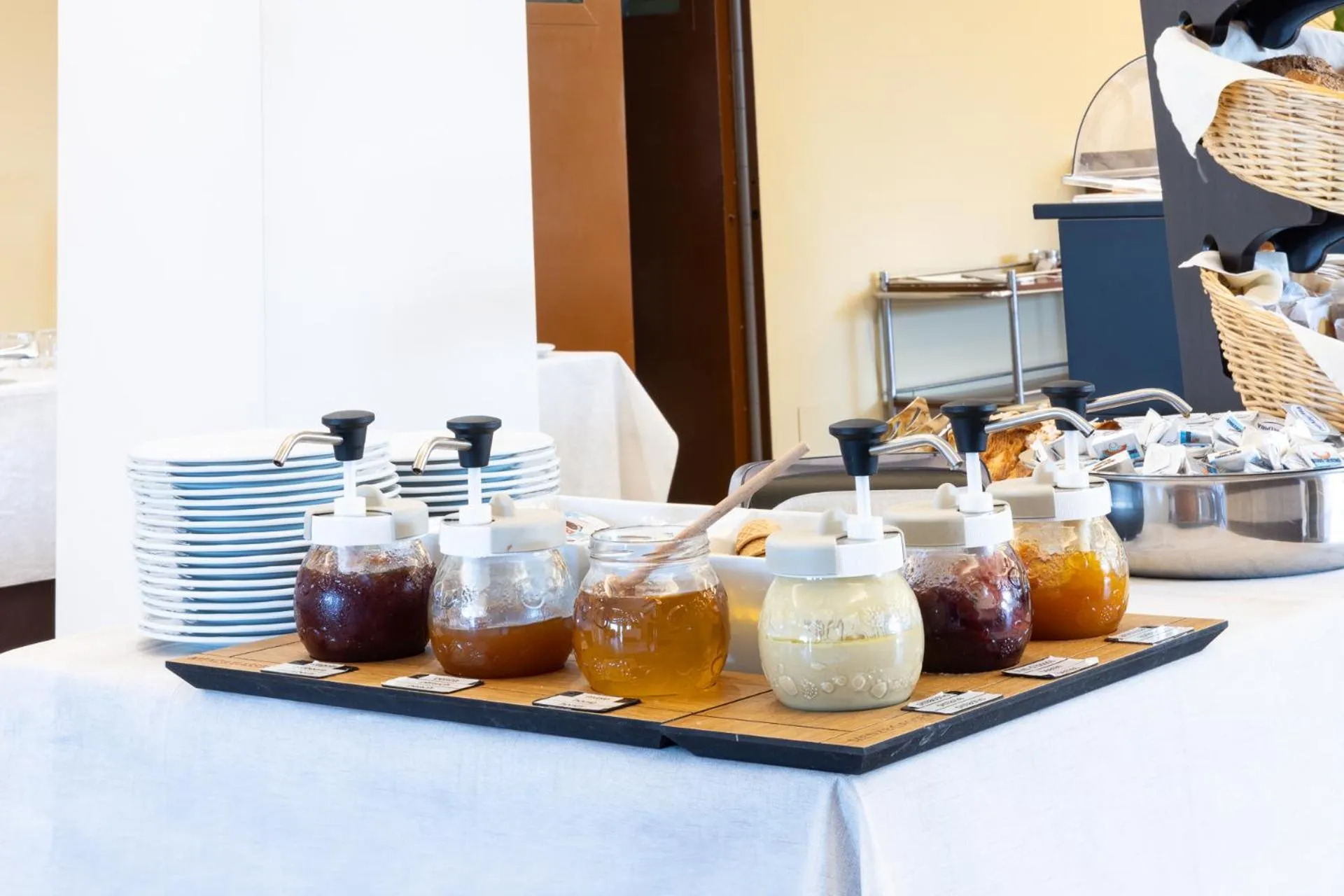 Buffet breakfast in Hotel Paradiso