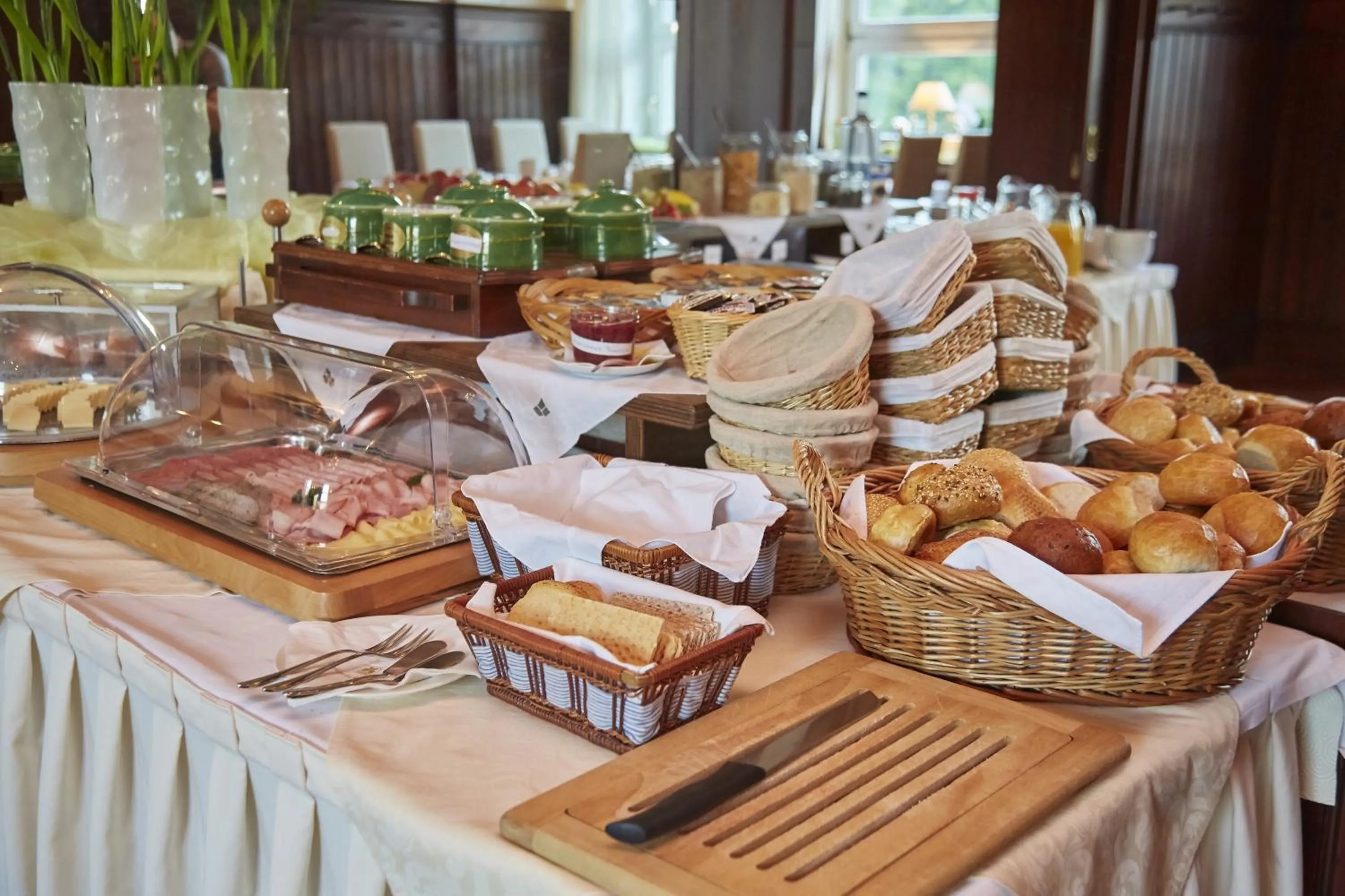 Food and drinks in Flair-Hotel Waldfrieden