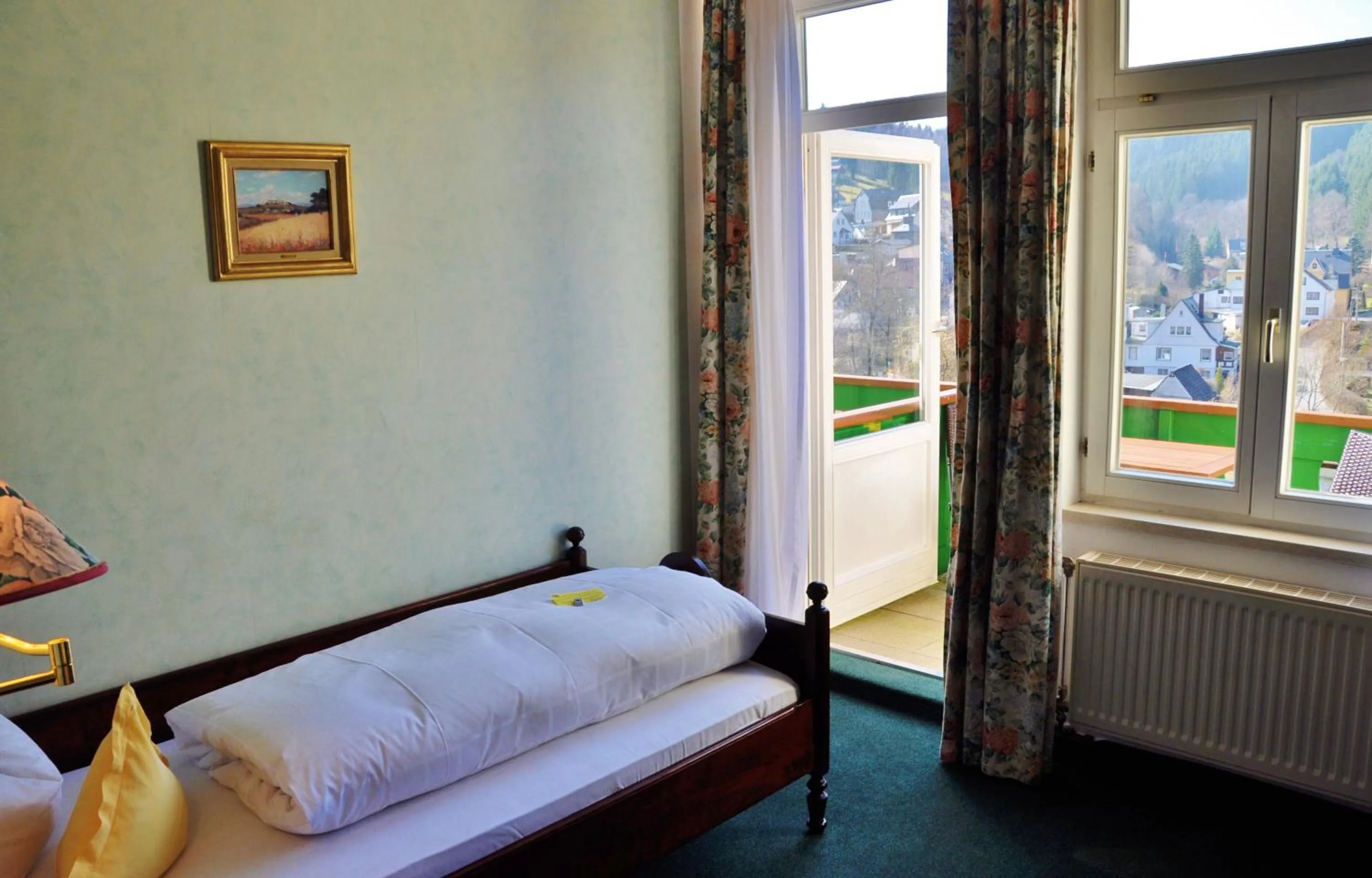 Balcony/Terrace, Bed in Flair-Hotel Waldfrieden