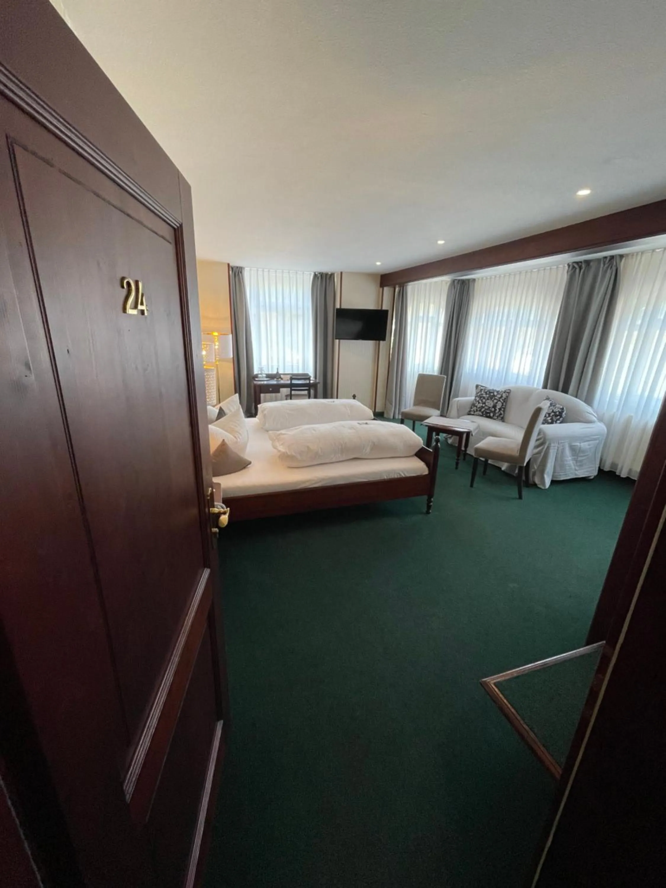 Photo of the whole room, Bed in Flair-Hotel Waldfrieden