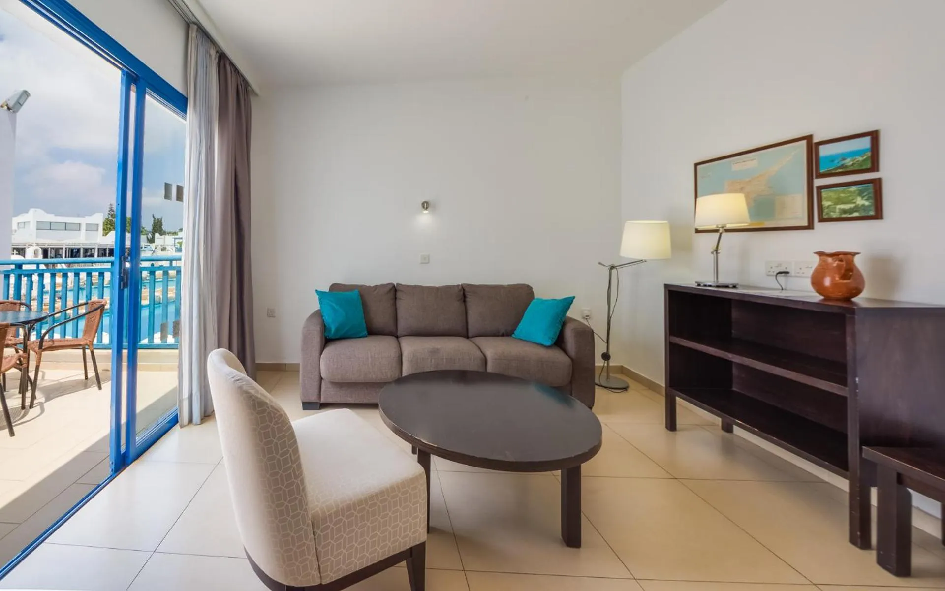 Living room in MarisMare Apartments