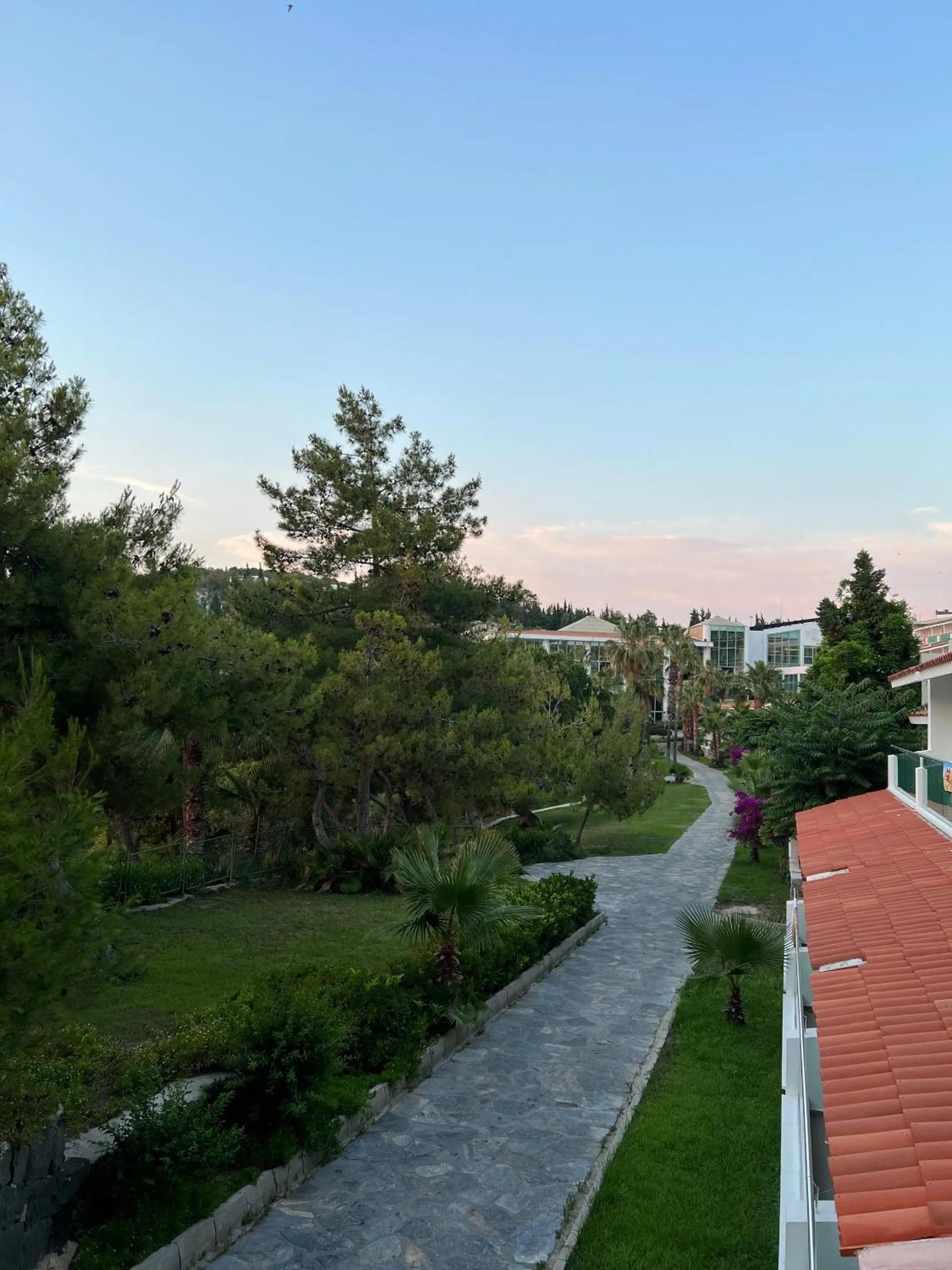 Garden in Pine Bay Holiday Resort