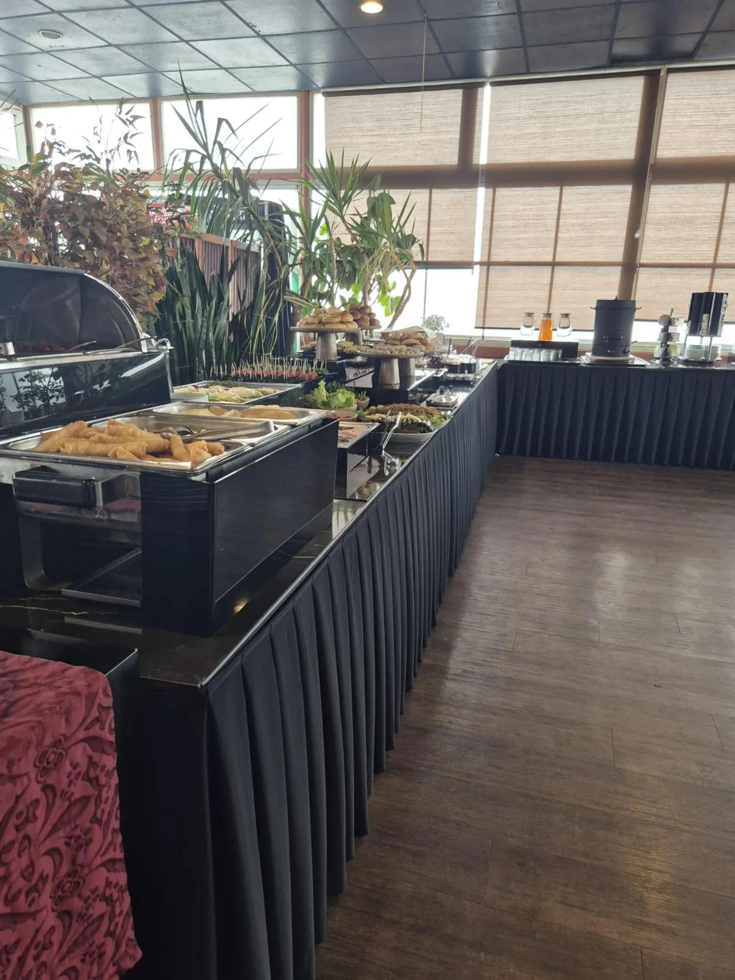 Buffet breakfast in Kadıköy Rıhtım Hotel