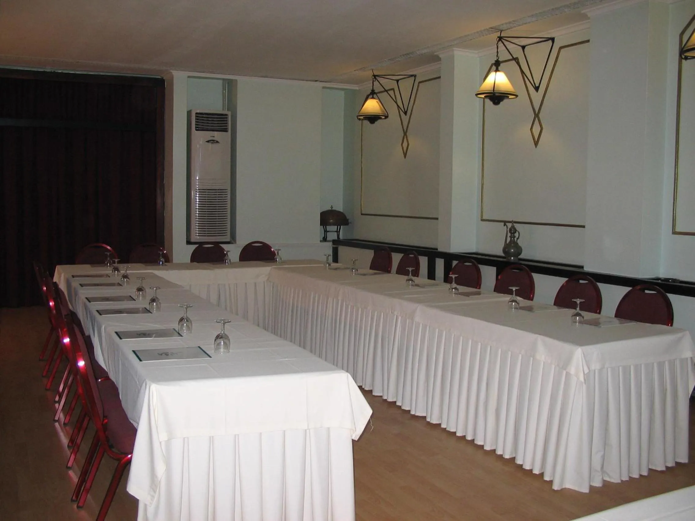Business facilities in Kadıköy Rıhtım Hotel