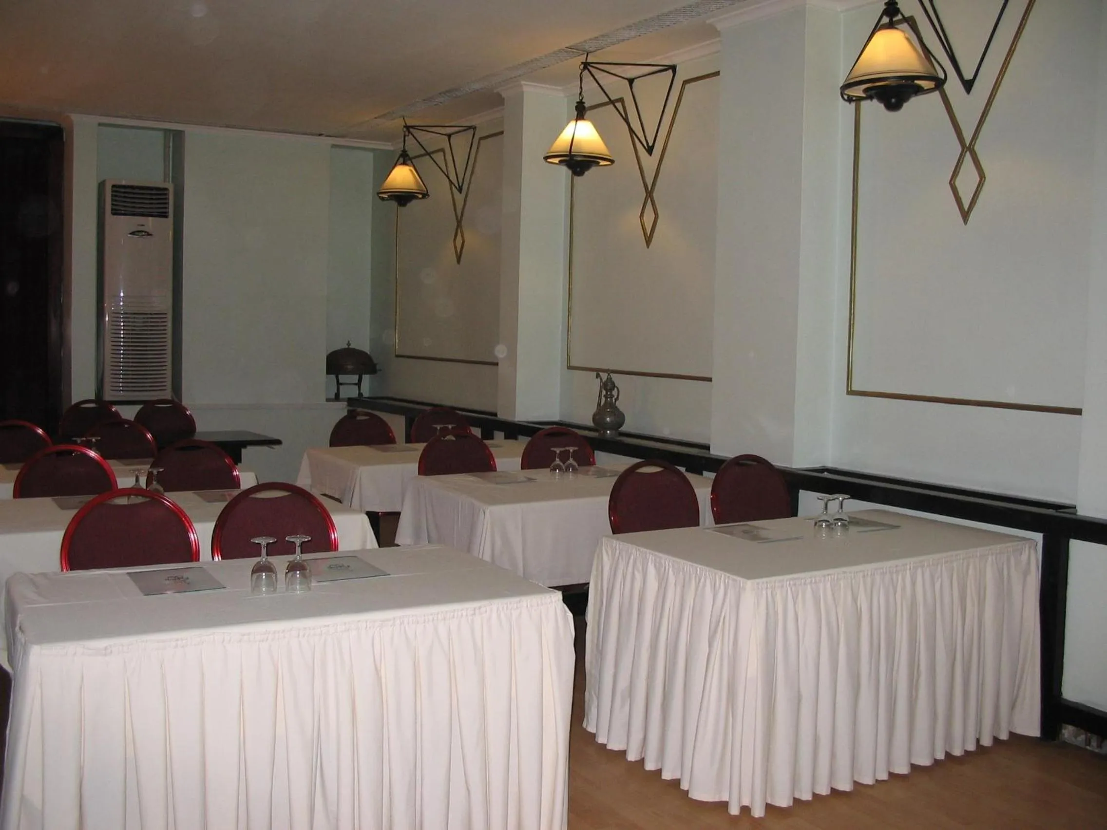 Business facilities in Kadıköy Rıhtım Hotel