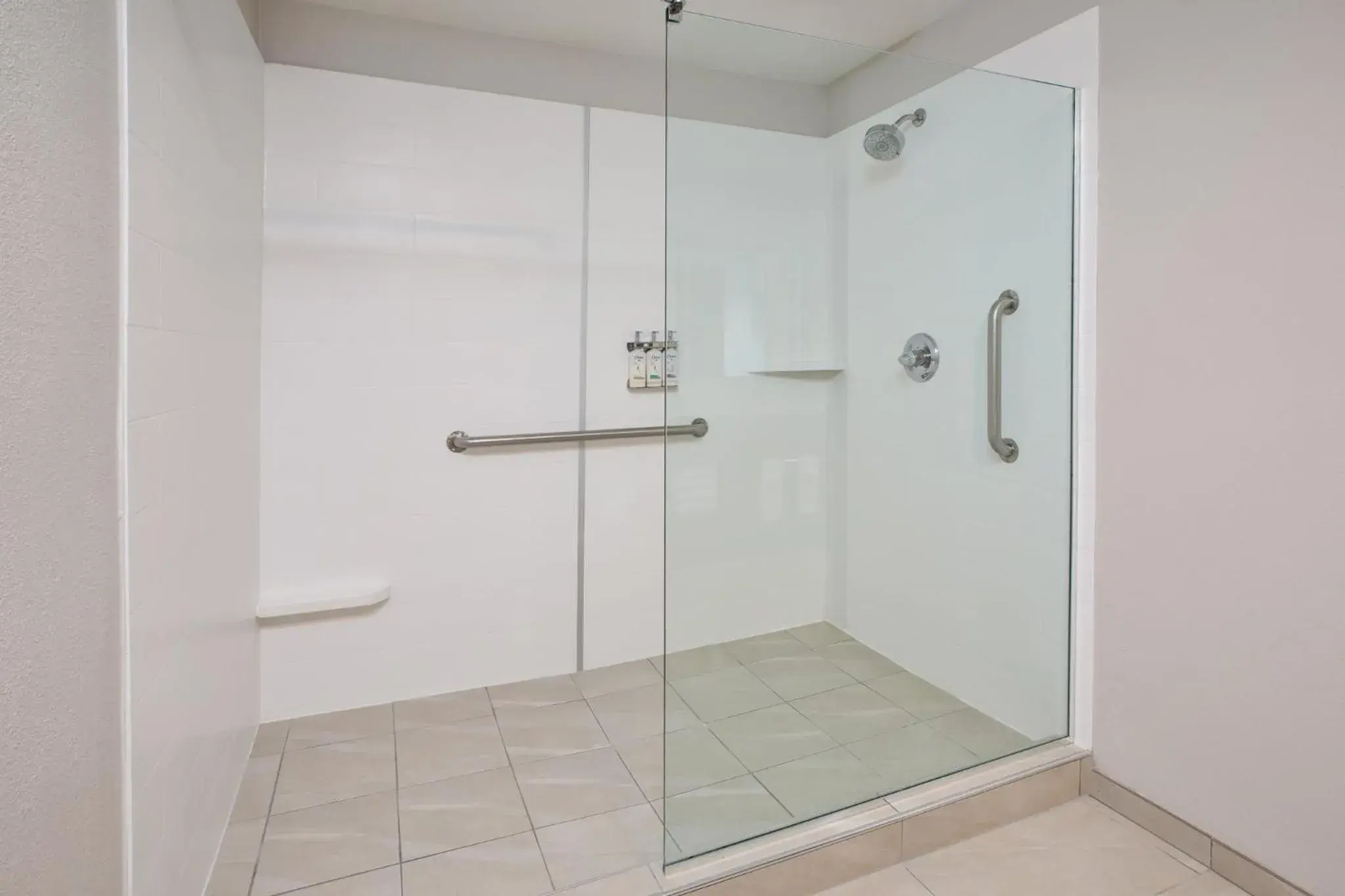 King Suite with Sofa Bed in Holiday Inn Express Fremont by IHG King Suite with Sofa Bed in Holiday Inn Express Fremont by IHG