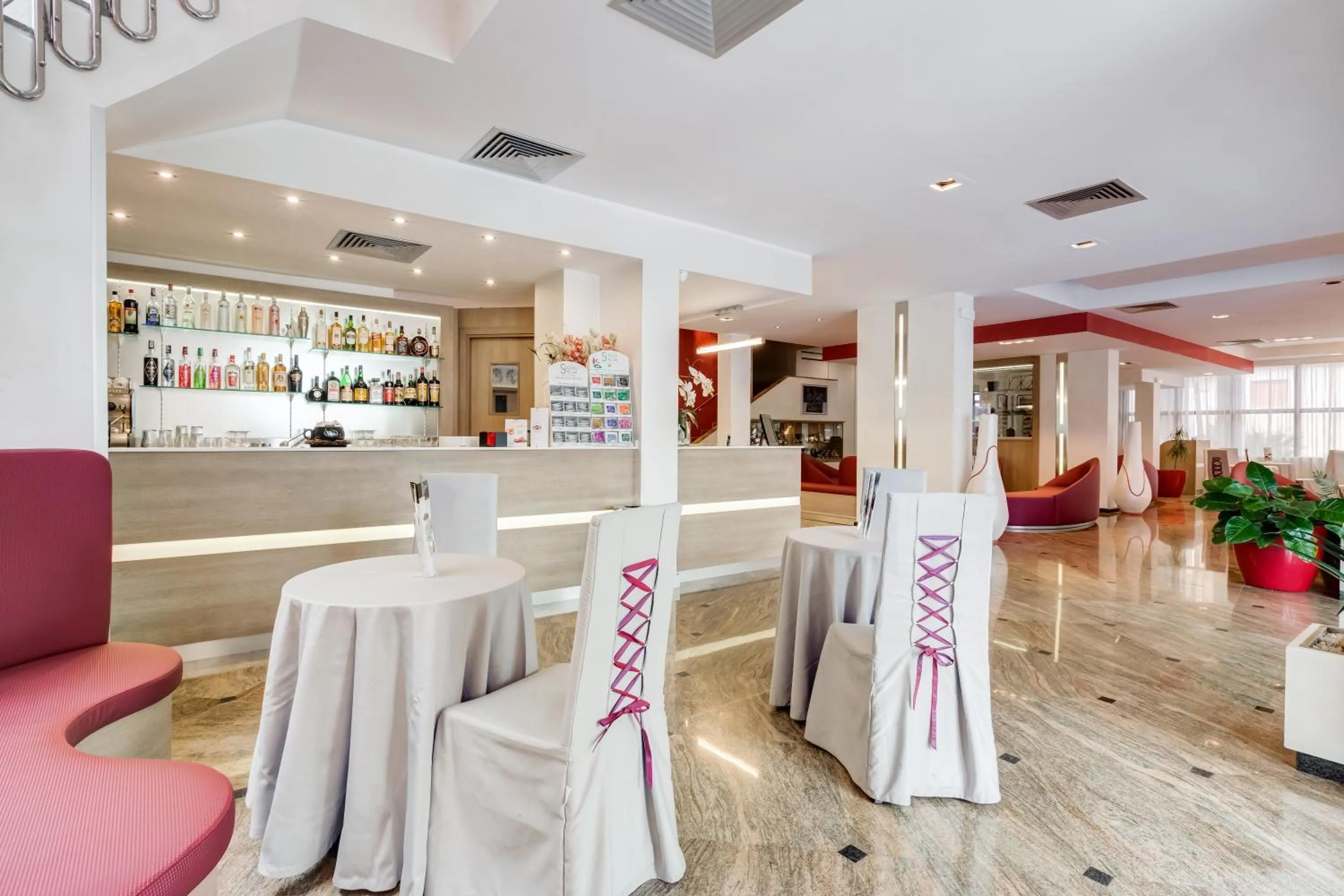 Lounge or bar in Best Western Hotel Rocca