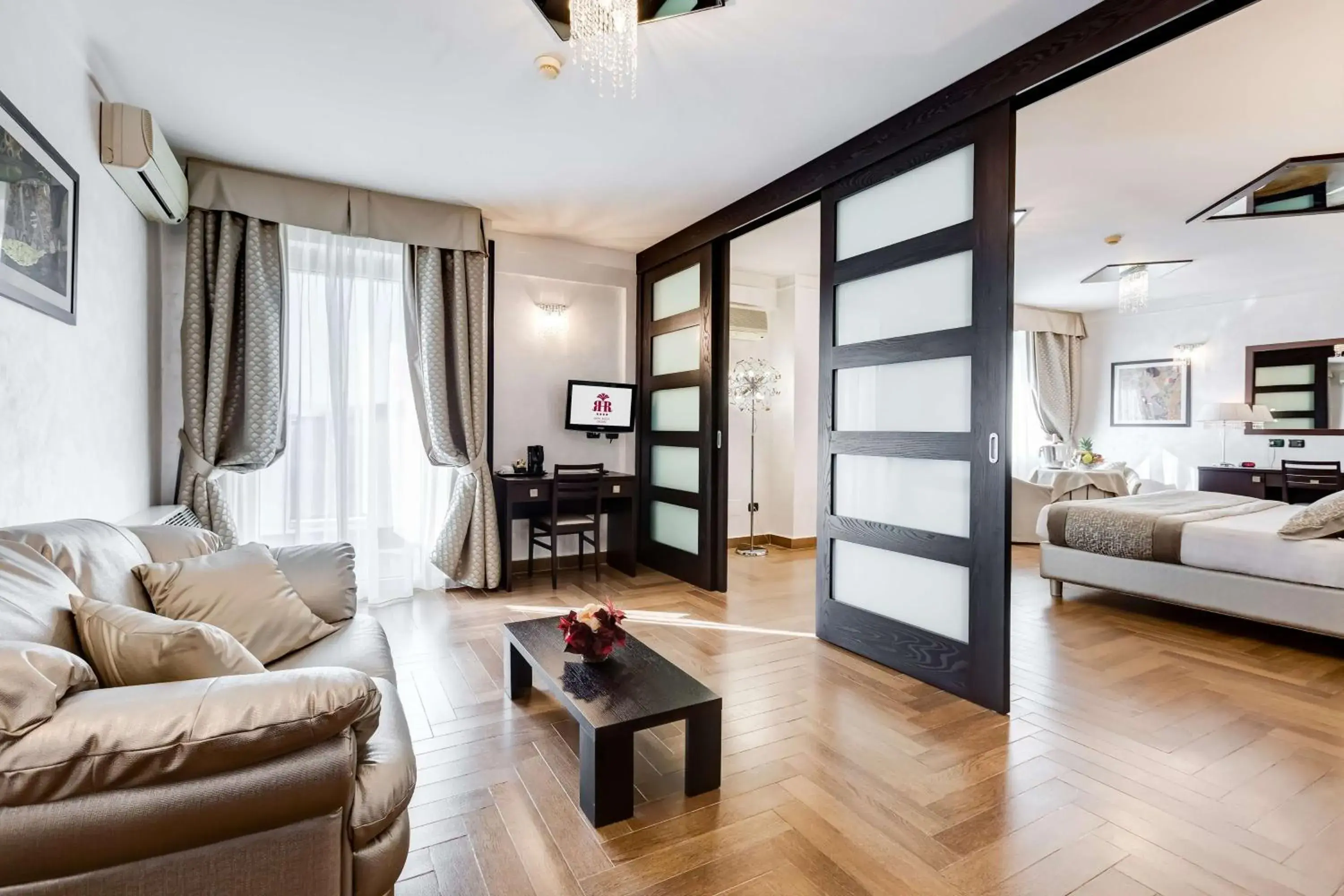 Living room, Bed in Best Western Hotel Rocca Living room, Bed in Best Western Hotel Rocca