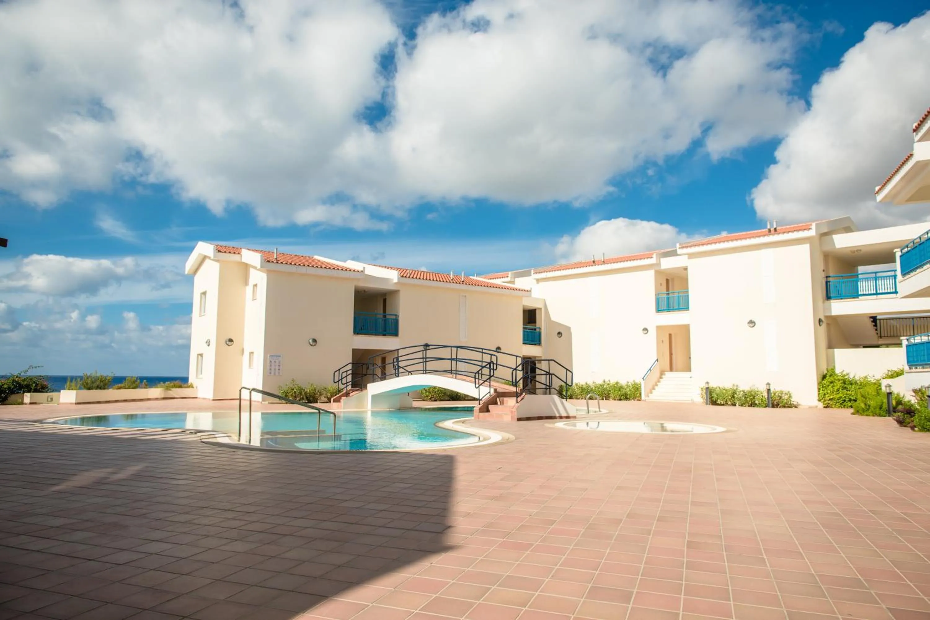 Property building in Cynthiana Beach Hotel