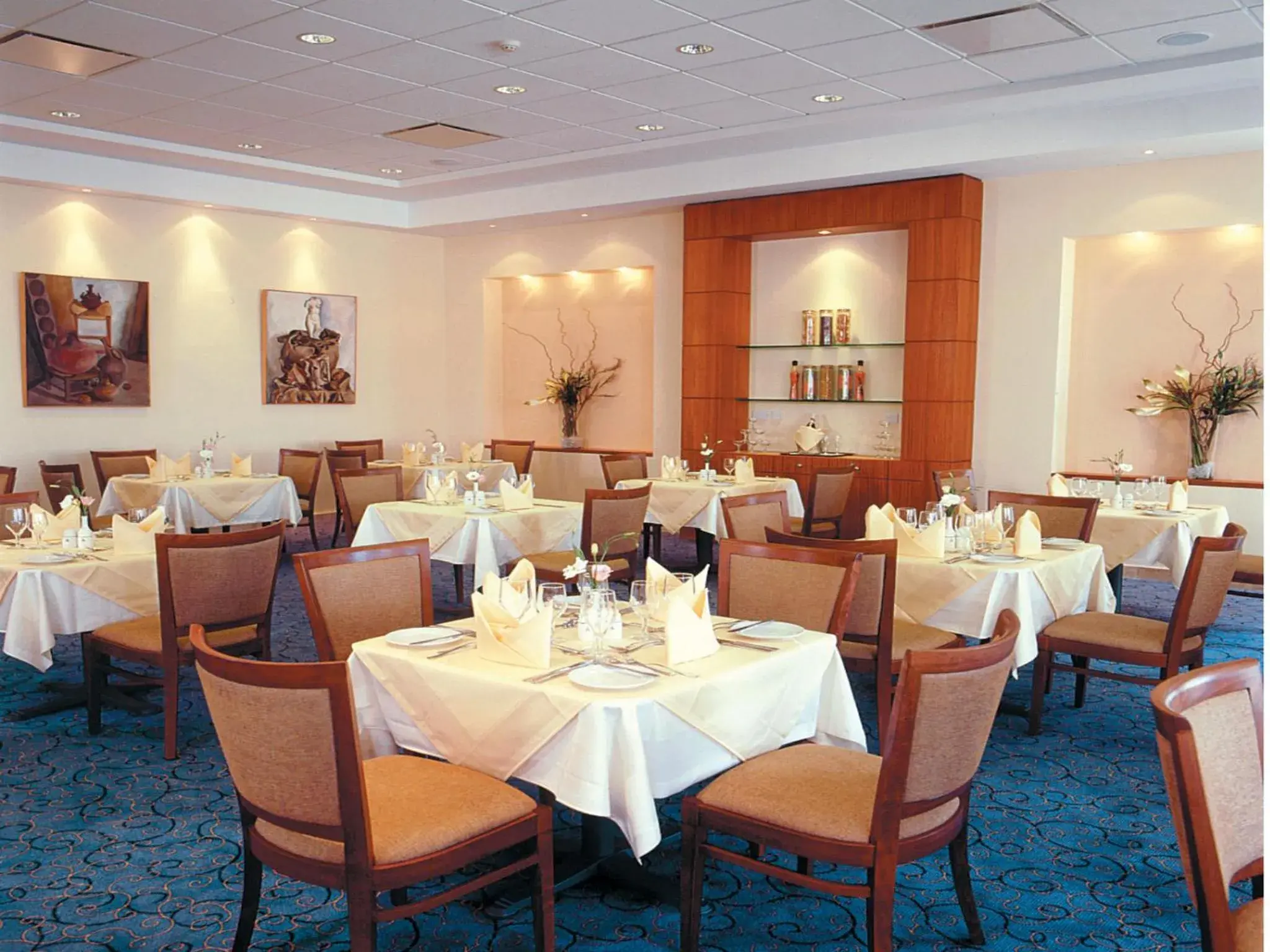 Restaurant/places to eat in Cynthiana Beach Hotel Restaurant/places to eat in Cynthiana Beach Hotel