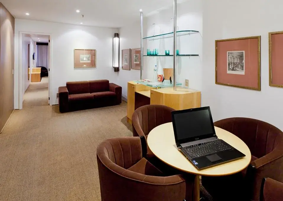 Photo of the whole room in Premier Copacabana Hotel Photo of the whole room in Premier Copacabana Hotel