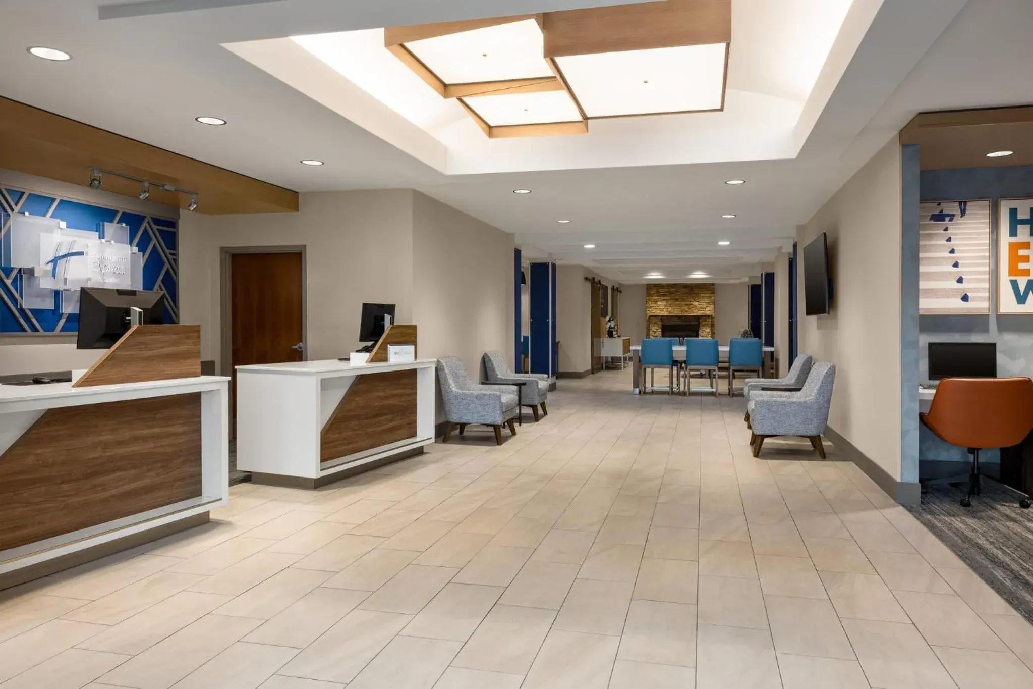 Property building in Holiday Inn Express Hotel & Suites Hagerstown by IHG Property building in Holiday Inn Express Hotel & Suites Hagerstown by IHG