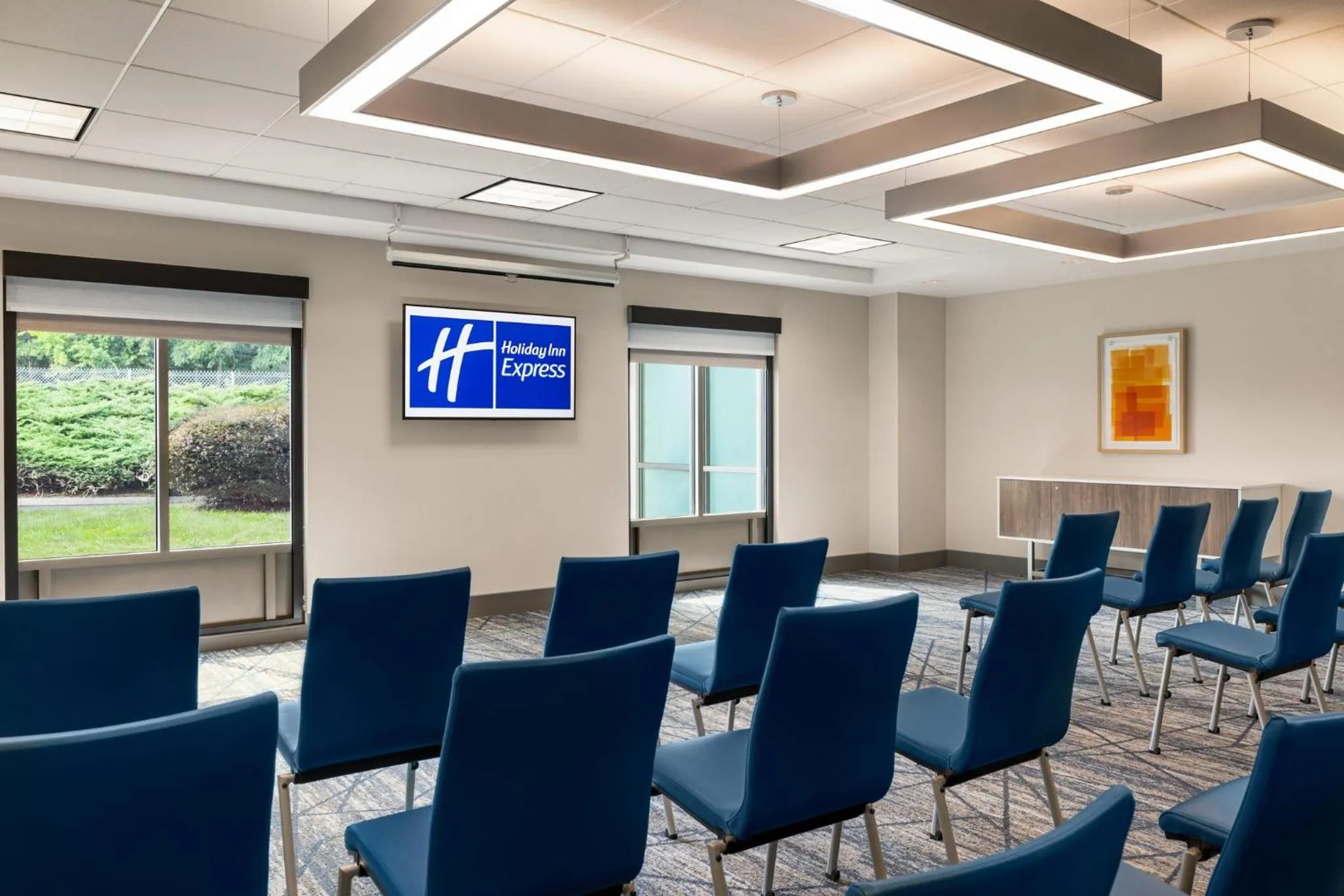 Meeting/conference room in Holiday Inn Express Hotel & Suites Hagerstown by IHG