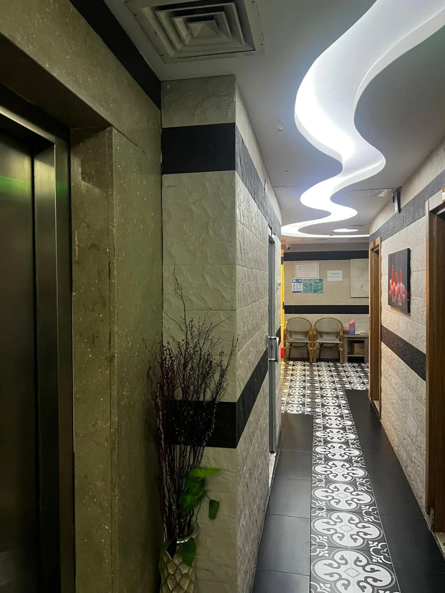 elevator in Istanbul River Hotel