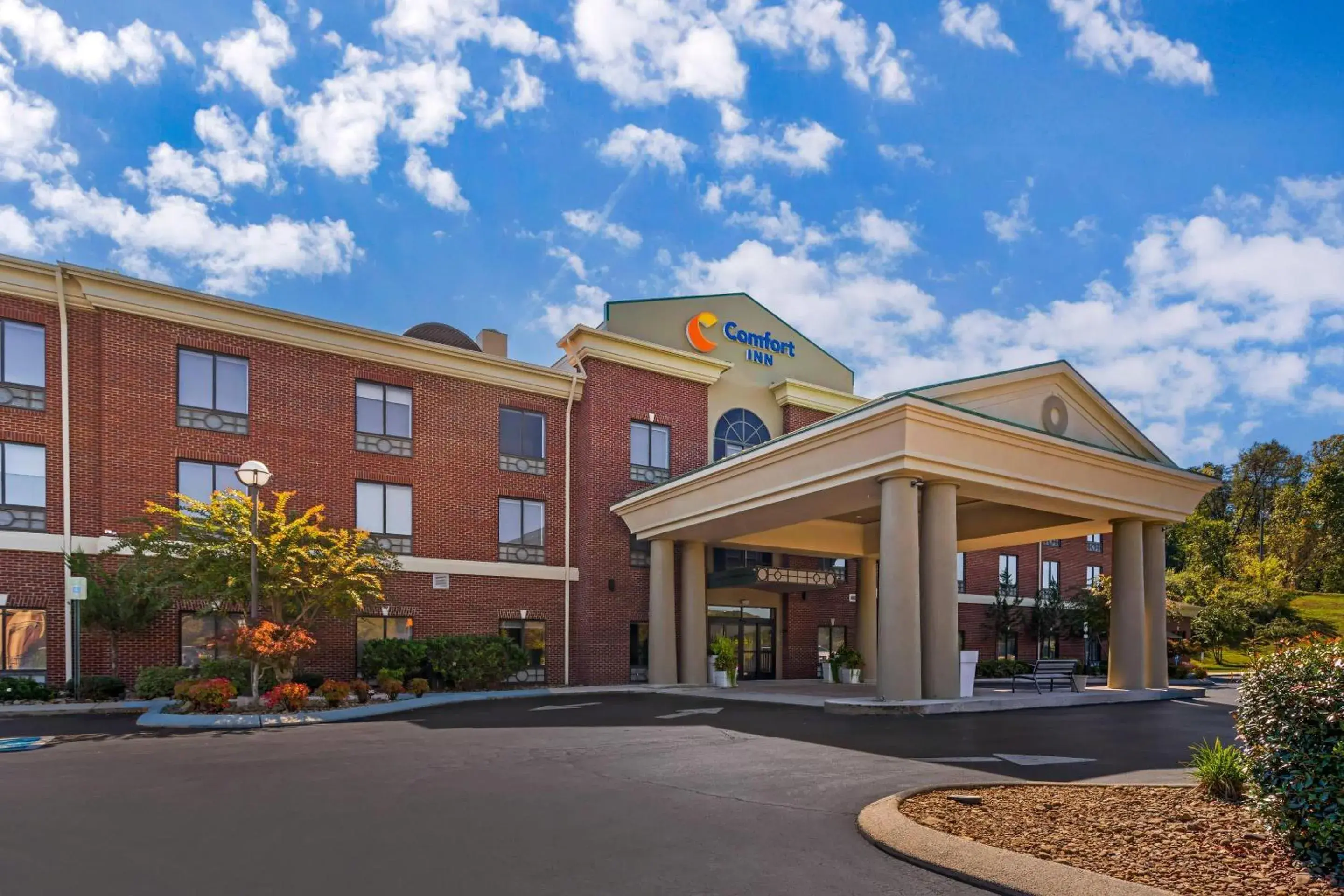 Property building in Comfort Inn Dayton South Property building in Comfort Inn Dayton South