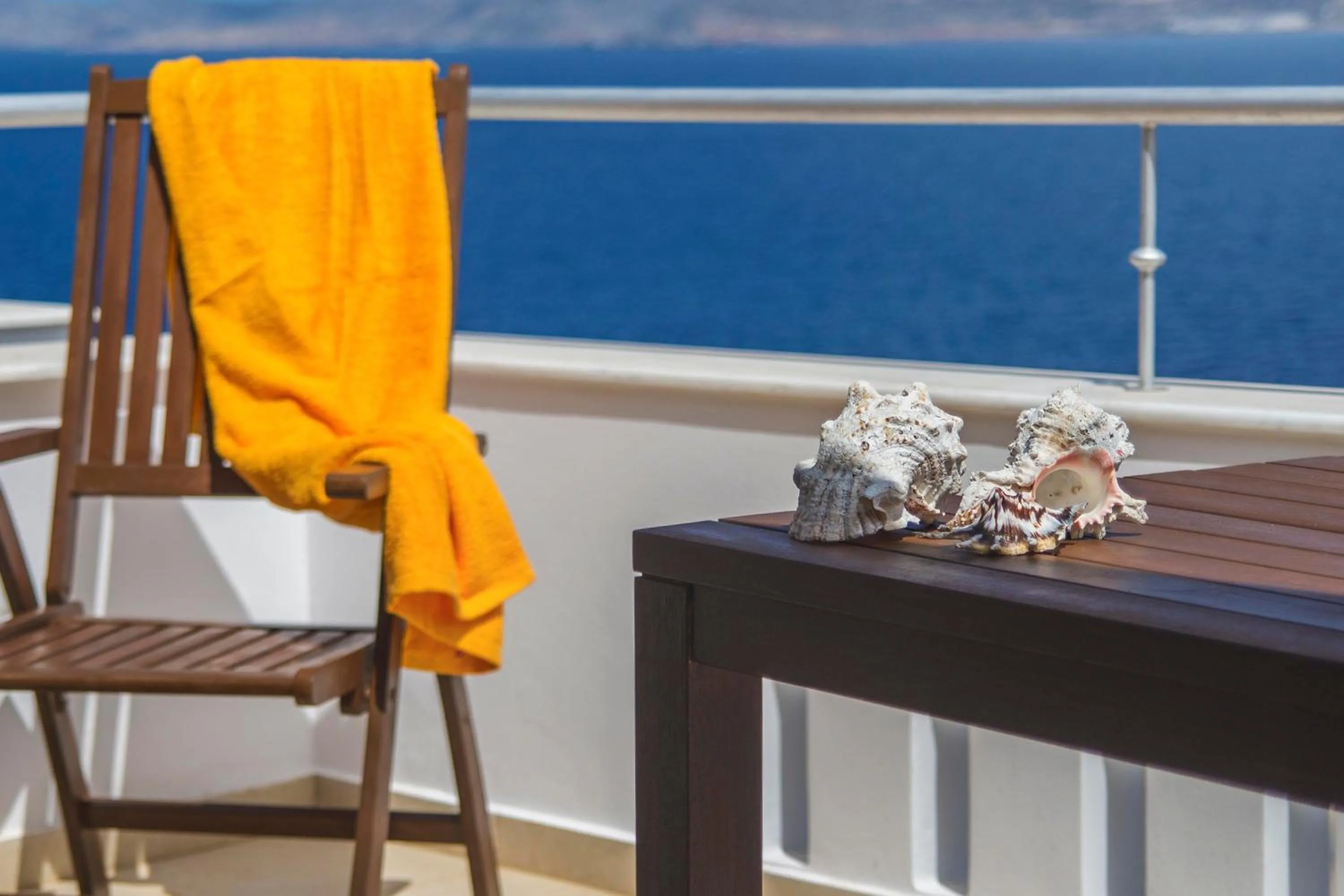 Property building in Porto Kaza