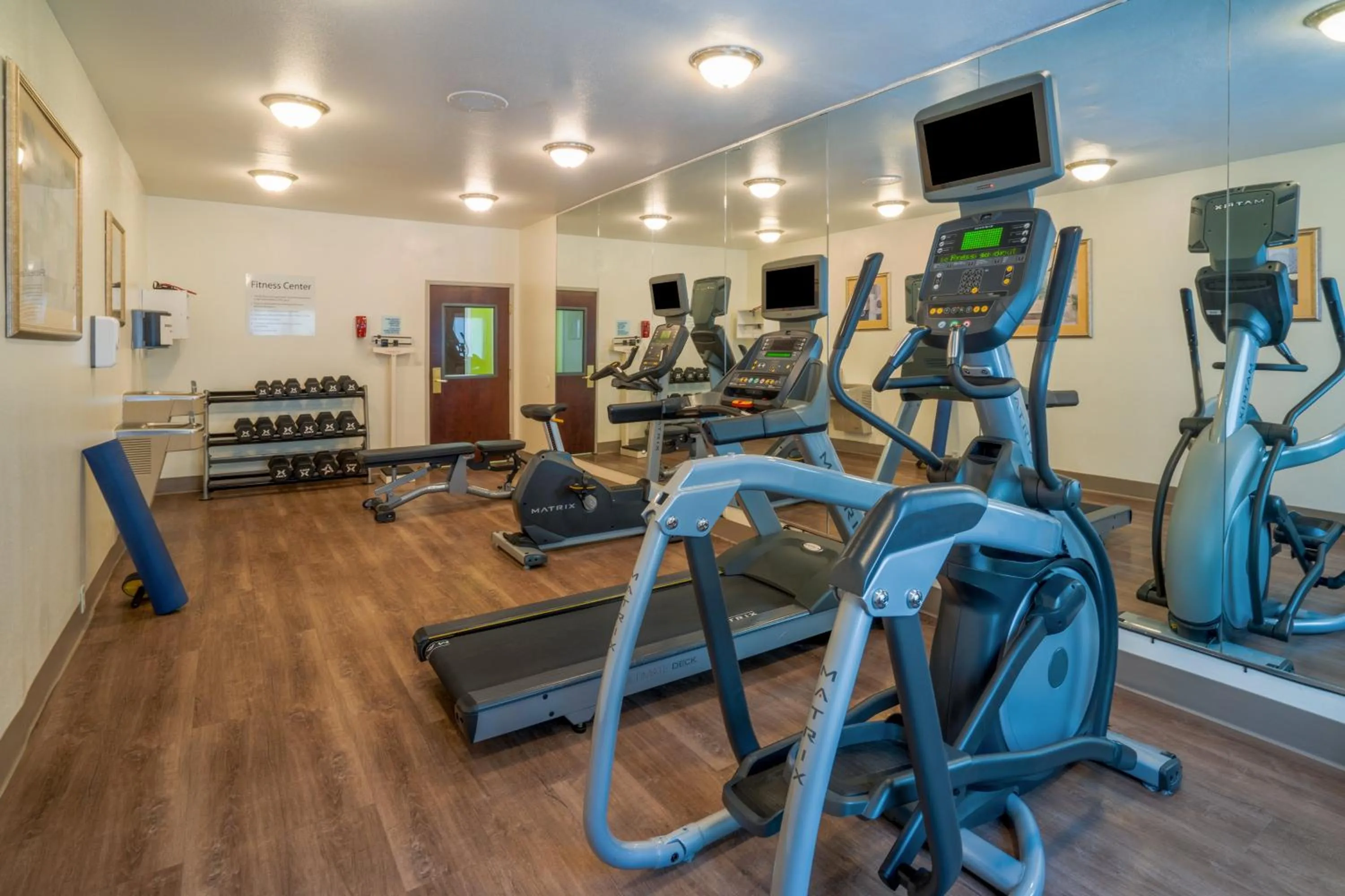 Fitness centre/facilities in Holiday Inn Express Hotel & Suites Hinesville by IHG