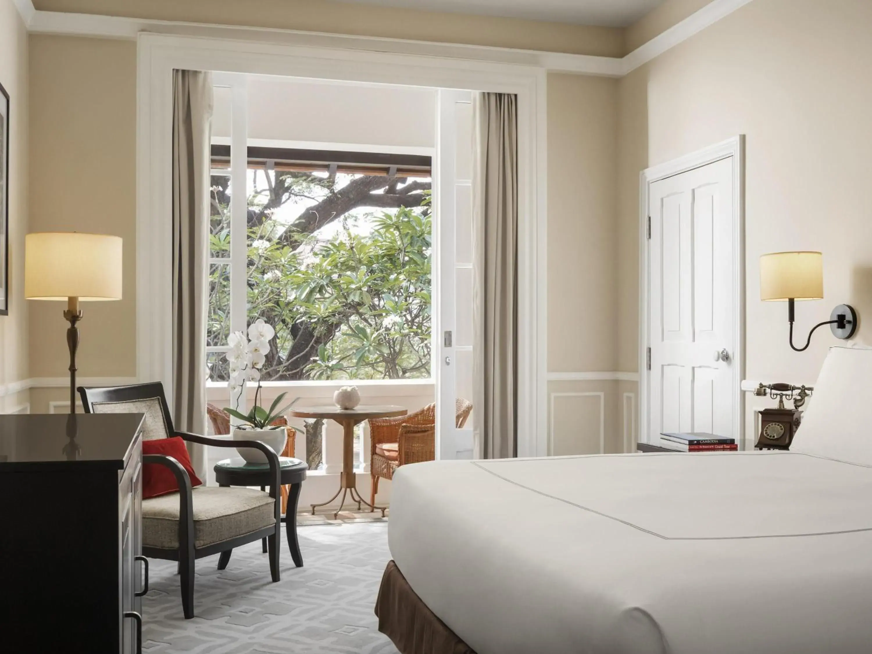 Bedroom, Bed in Raffles Hotel Le Royal Bedroom, Bed in Raffles Hotel Le Royal