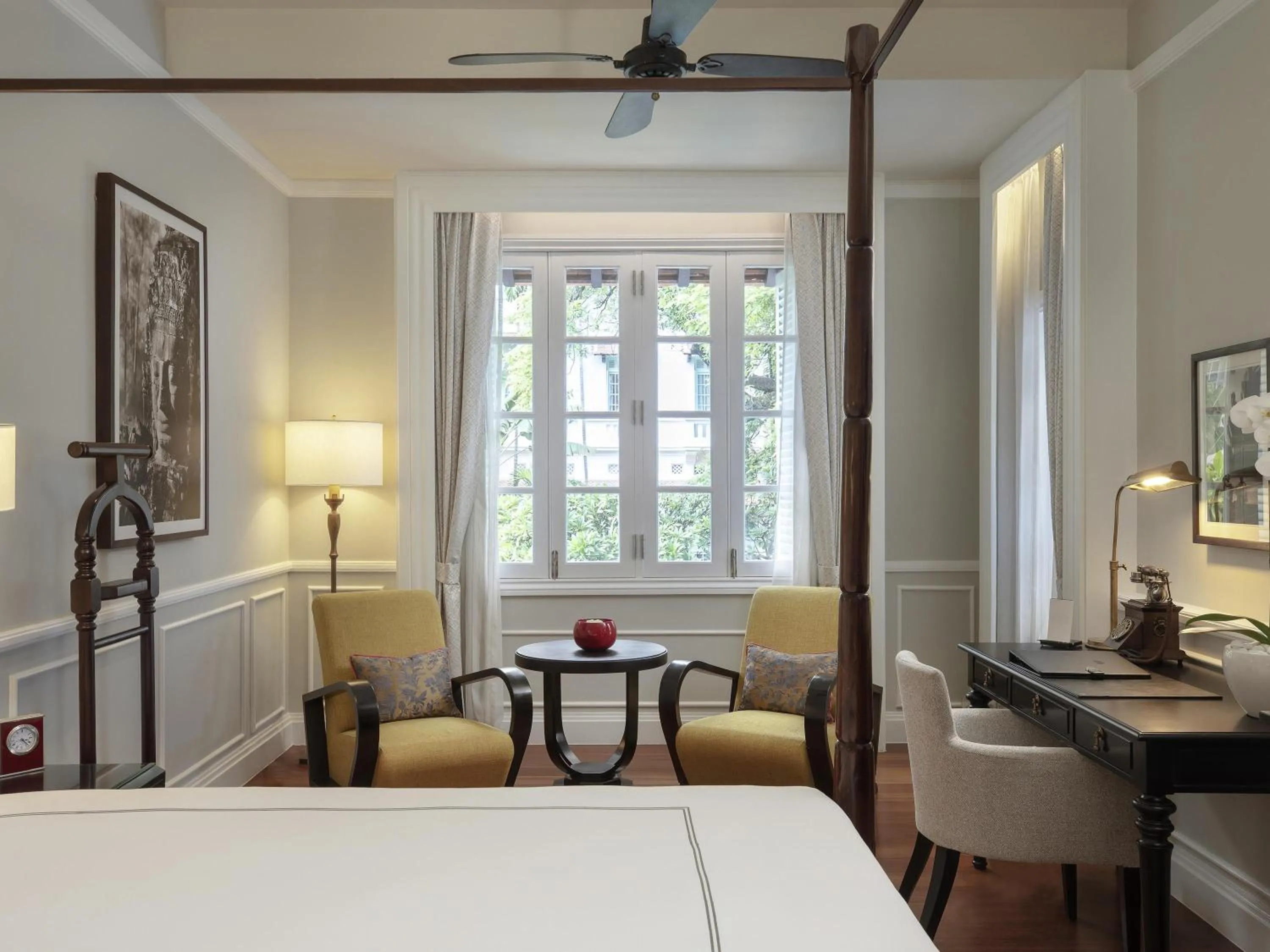 Bedroom, Bed in Raffles Hotel Le Royal