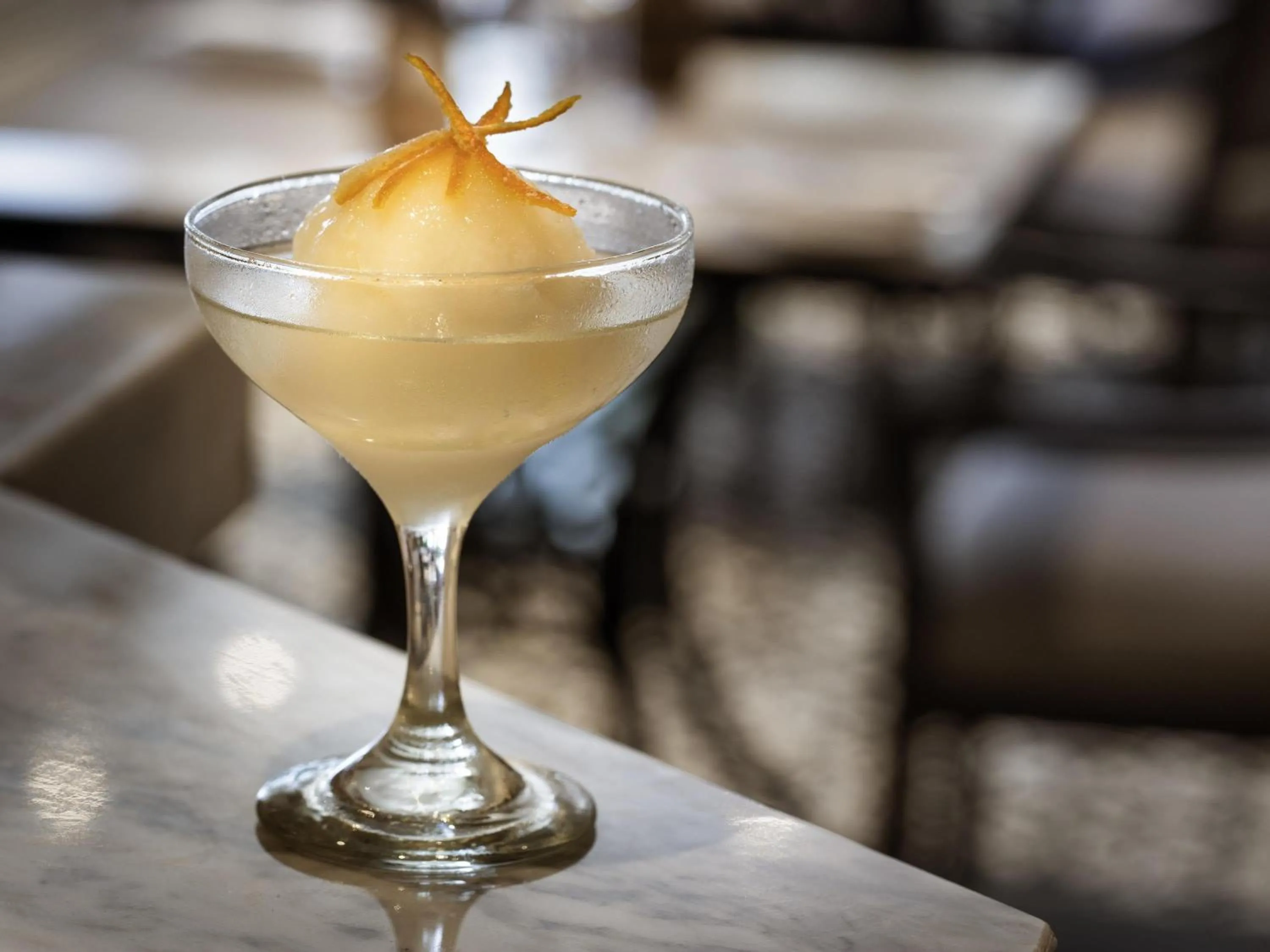 Restaurant/places to eat in Raffles Hotel Le Royal